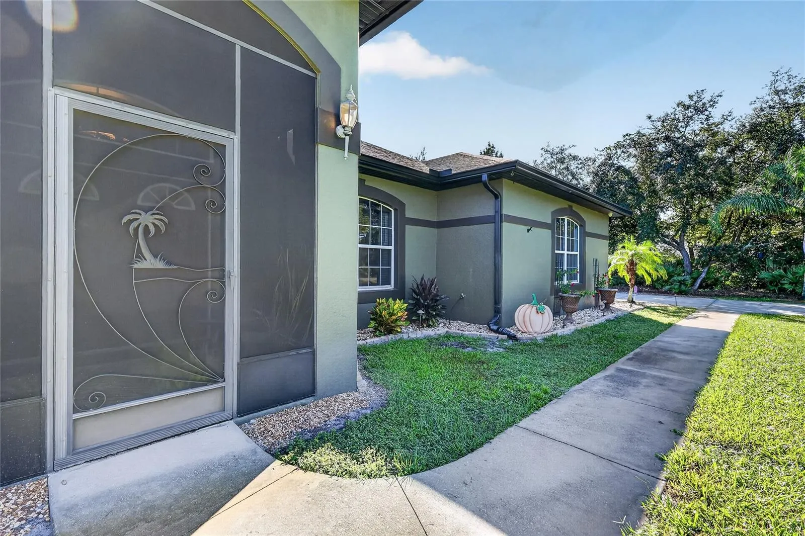 42626 ROYAL TRAILS RD