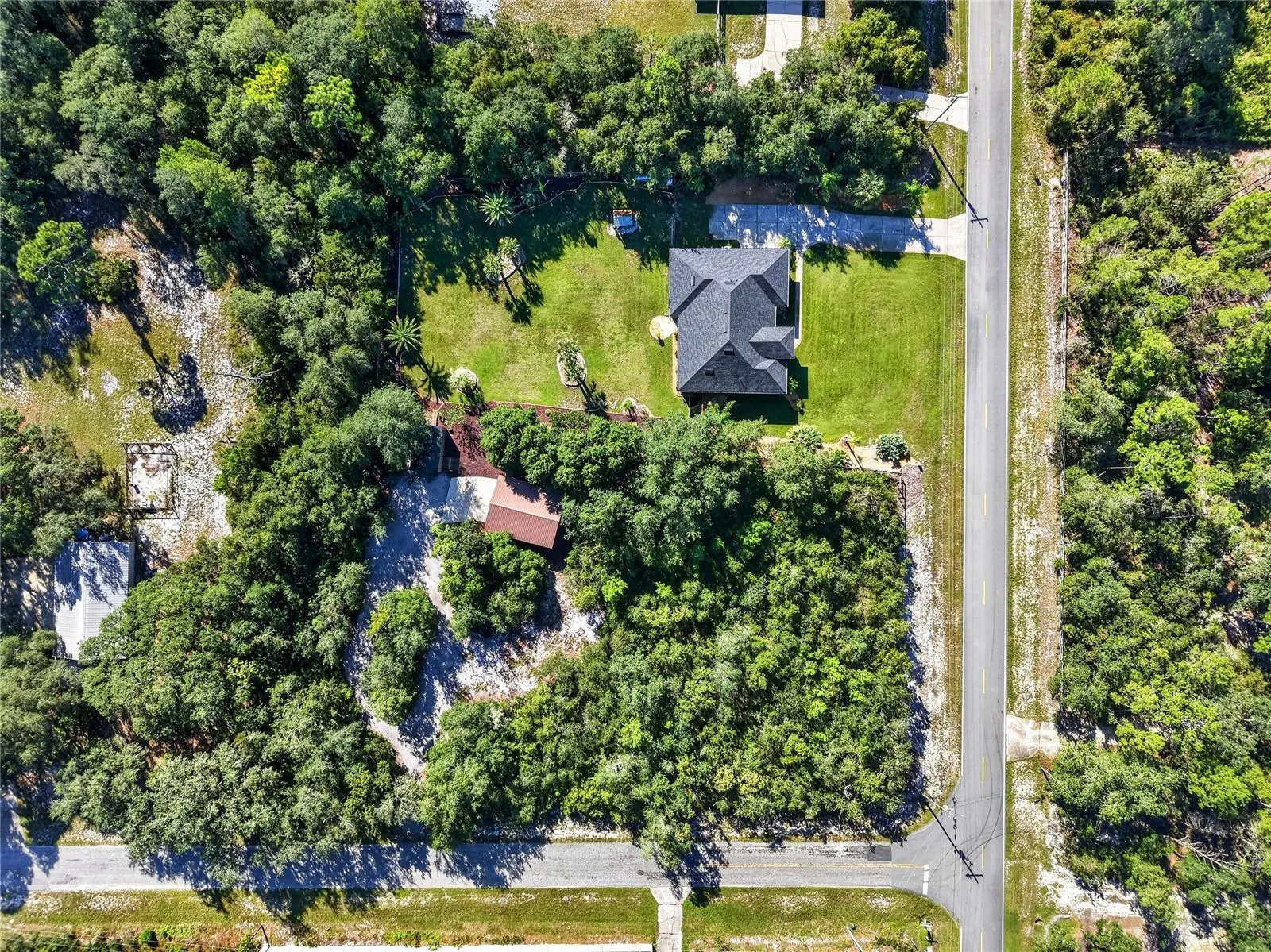 42626 ROYAL TRAILS RD