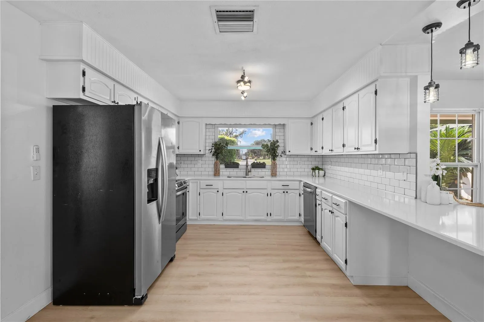 920 ORANGE AVE
