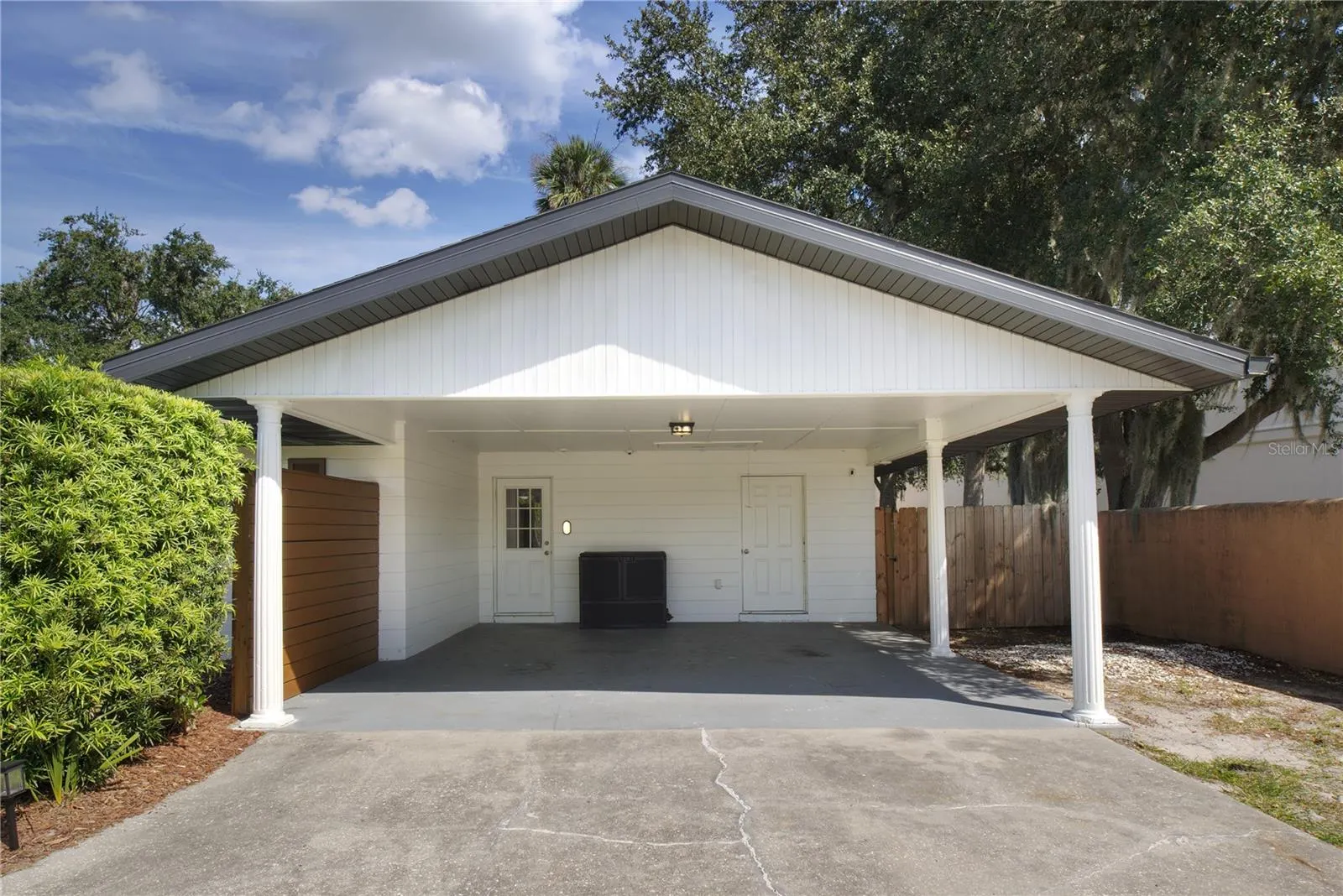 920 ORANGE AVE
