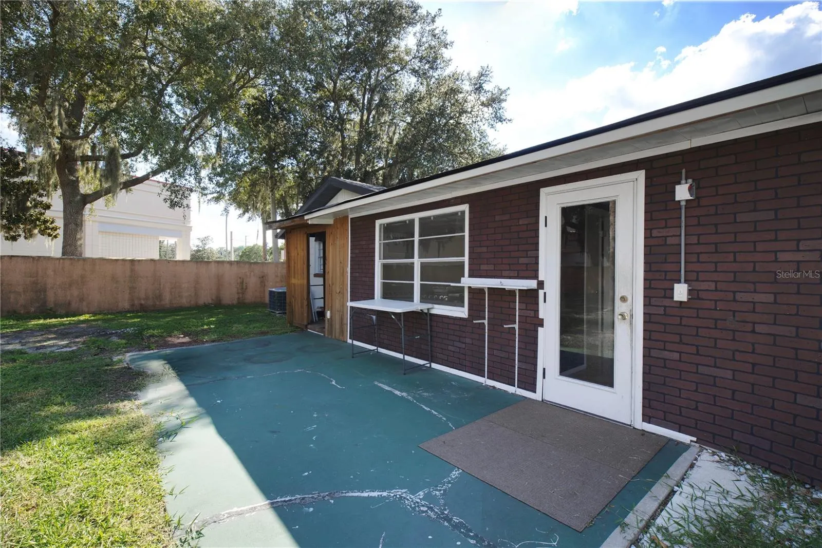 920 ORANGE AVE
