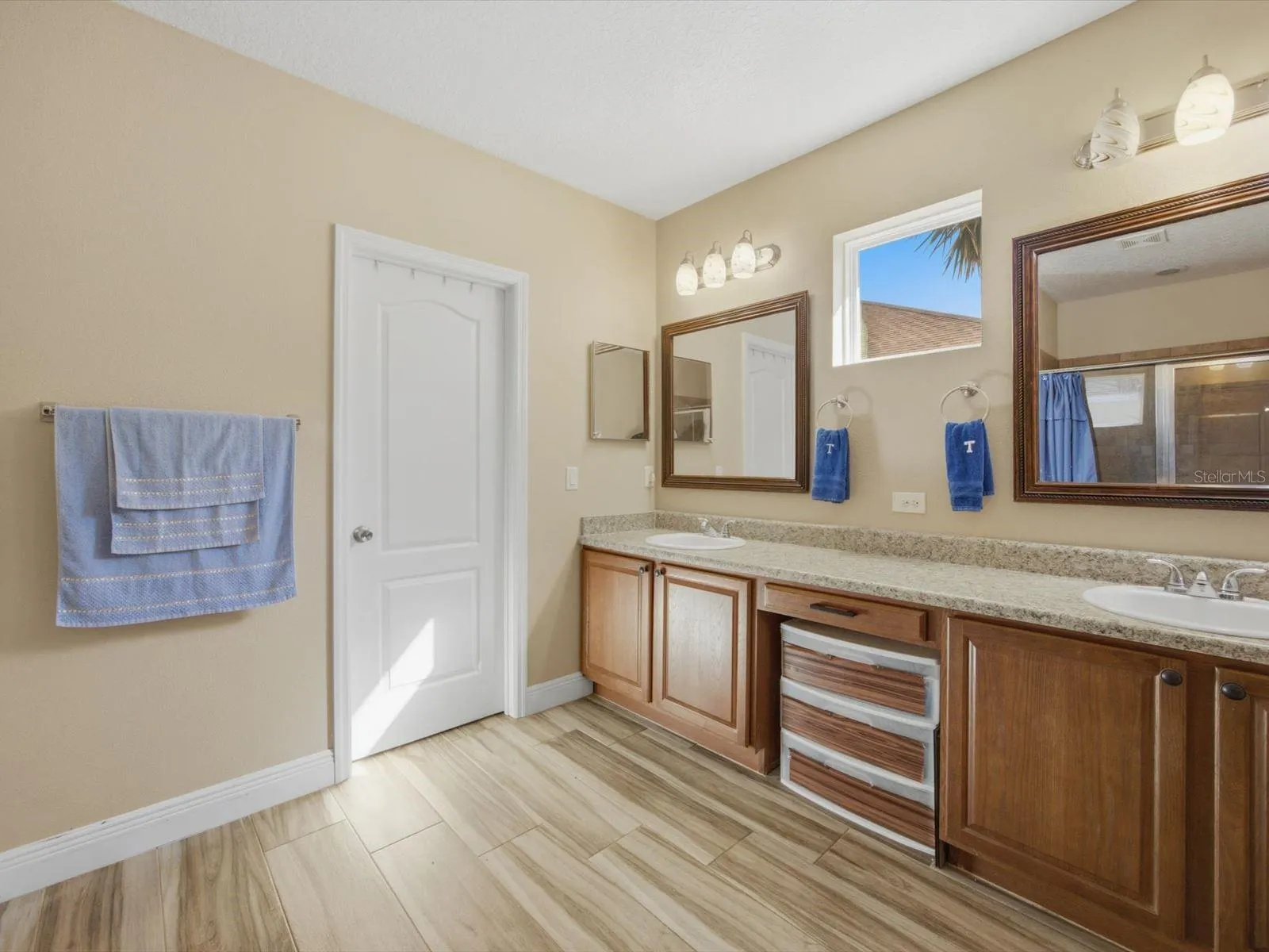 1707 HOOFPRINT CT