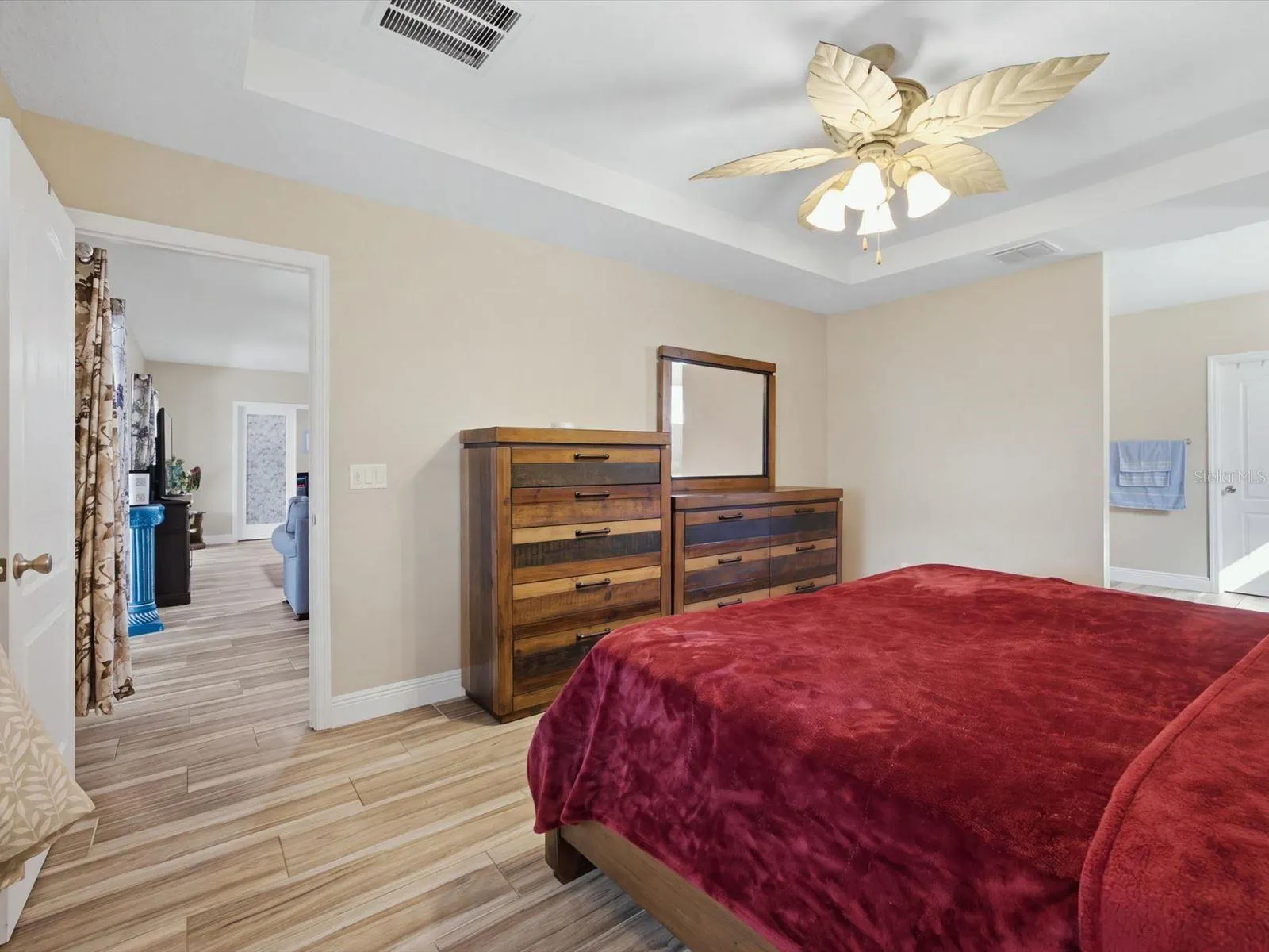 1707 HOOFPRINT CT