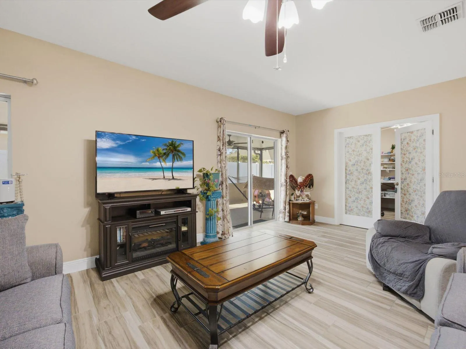 1707 HOOFPRINT CT