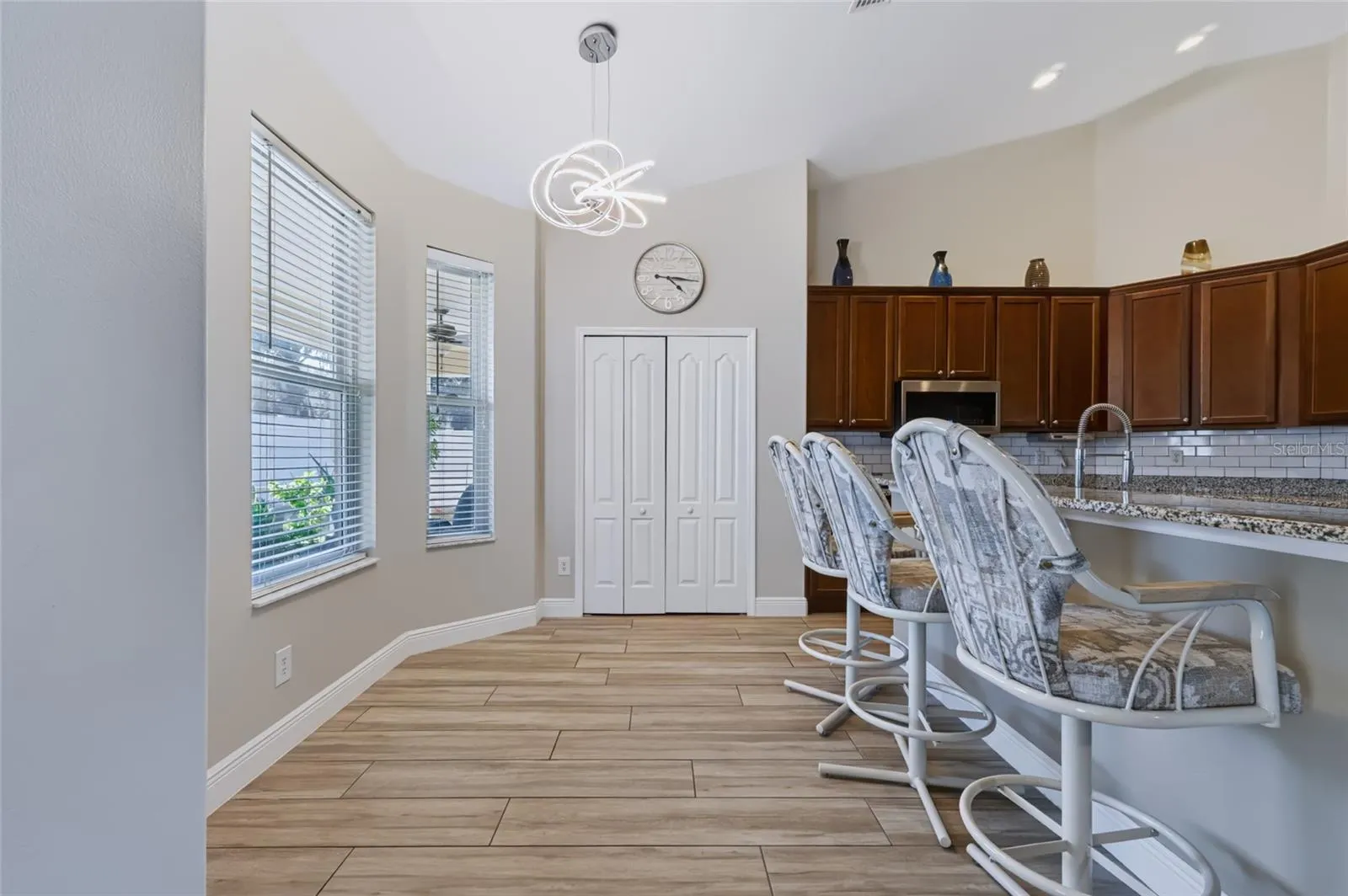 2970 SOUTHERN PINES LOOP