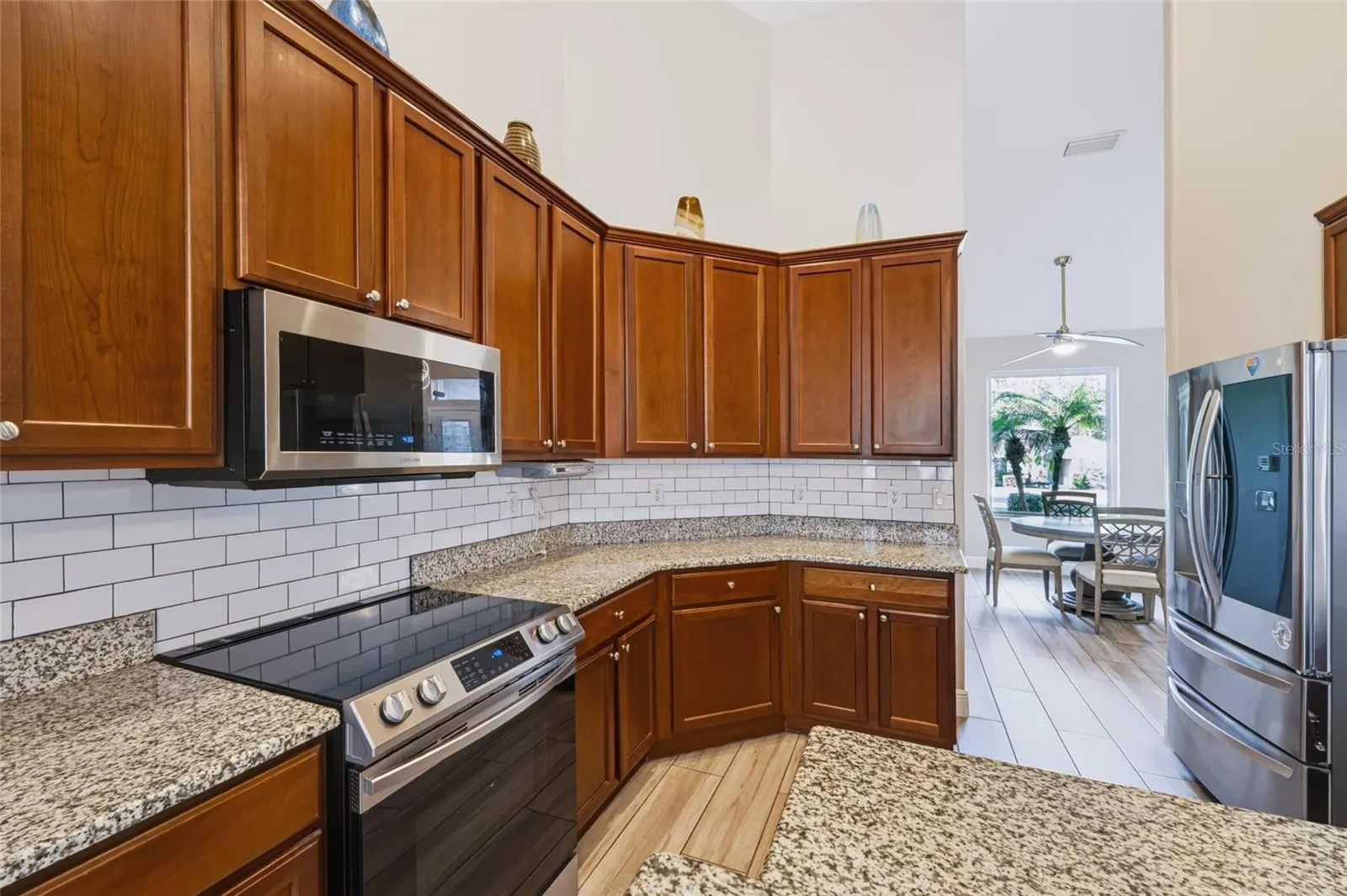 2970 SOUTHERN PINES LOOP