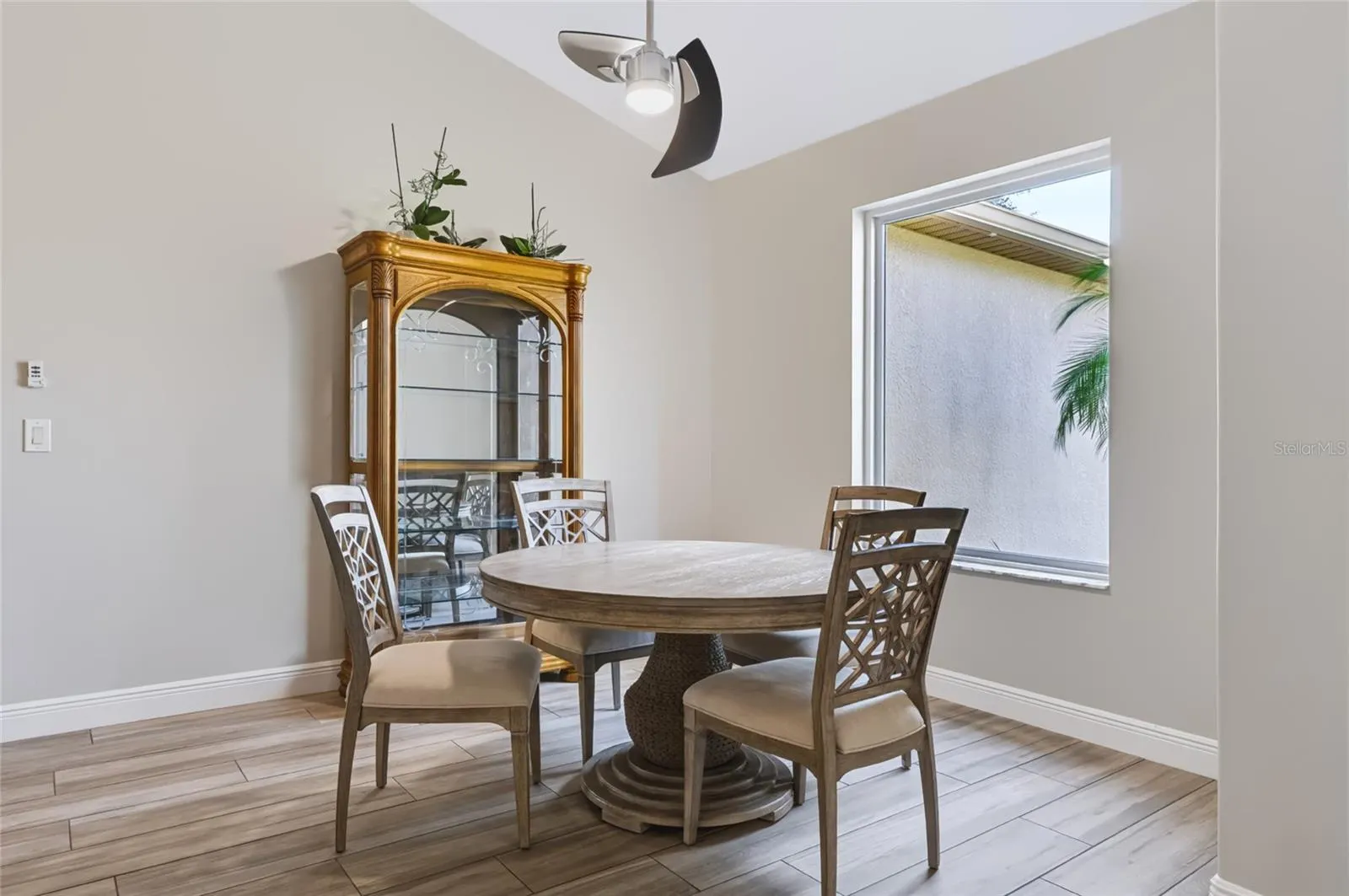 2970 SOUTHERN PINES LOOP