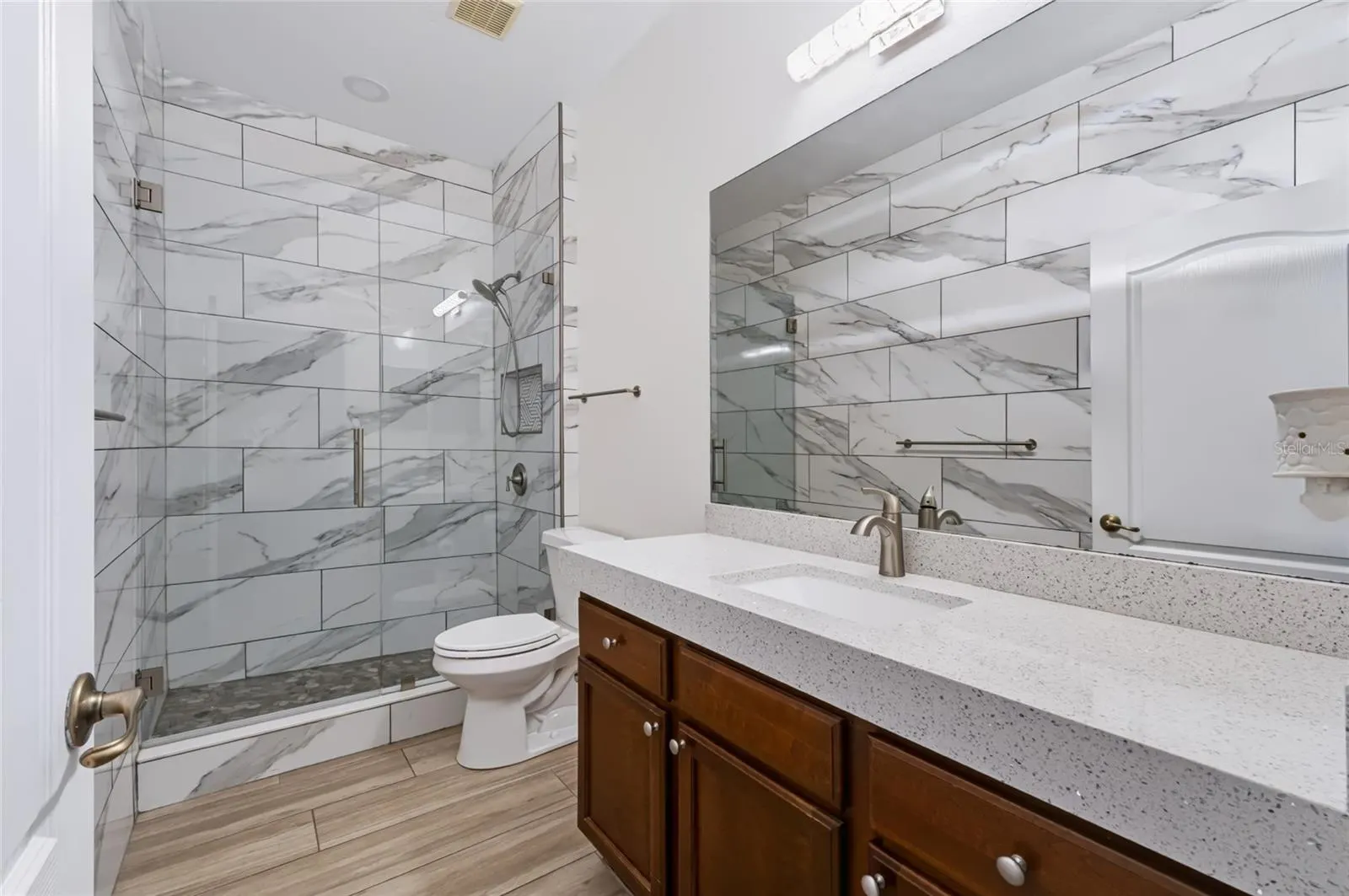 2970 SOUTHERN PINES LOOP