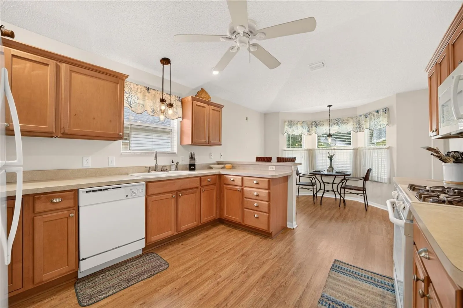 1743 OCONEE PL