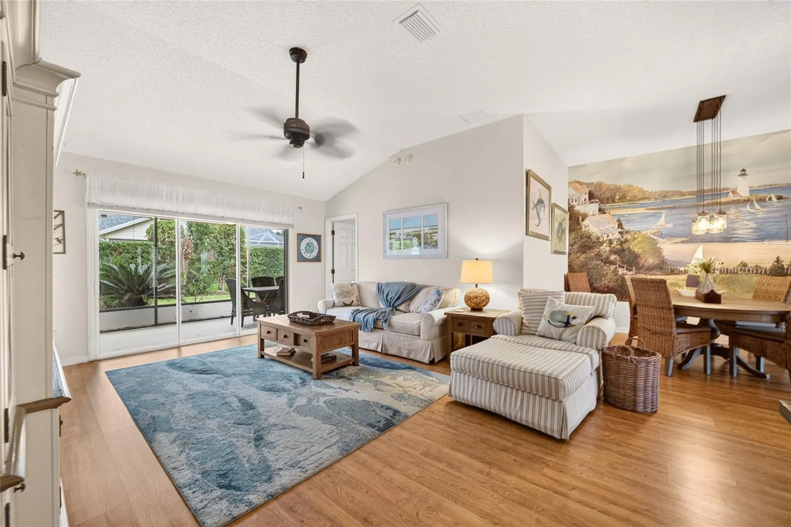 1743 OCONEE PL