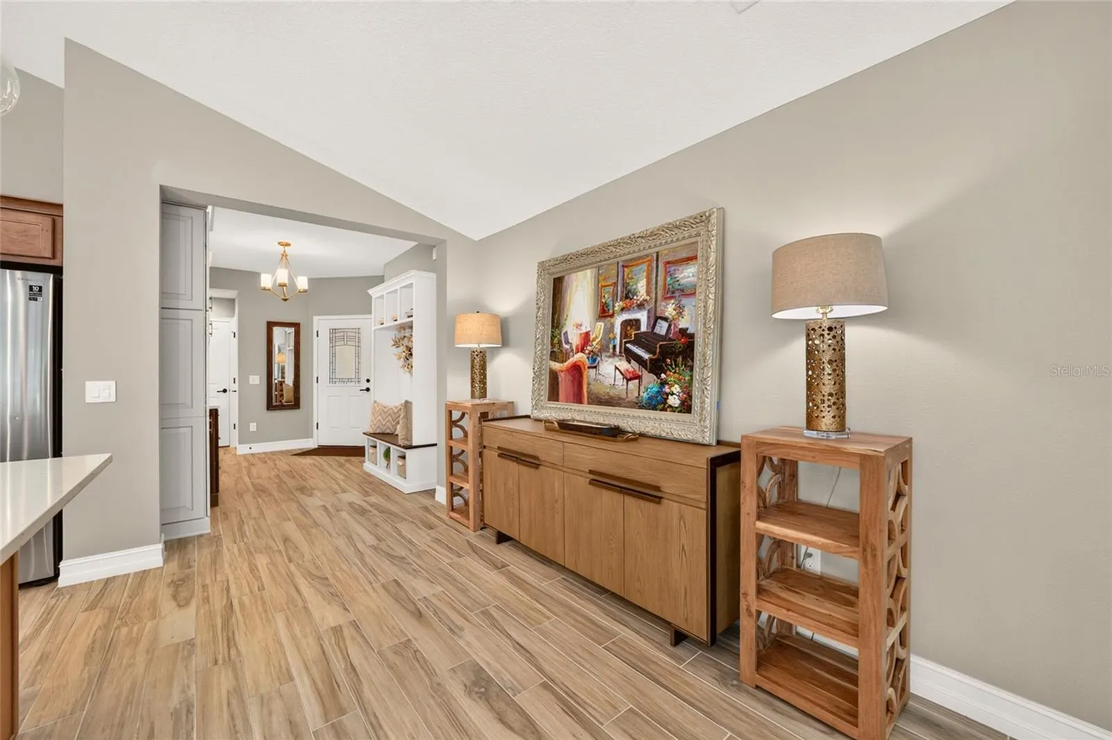 889 JAY ST