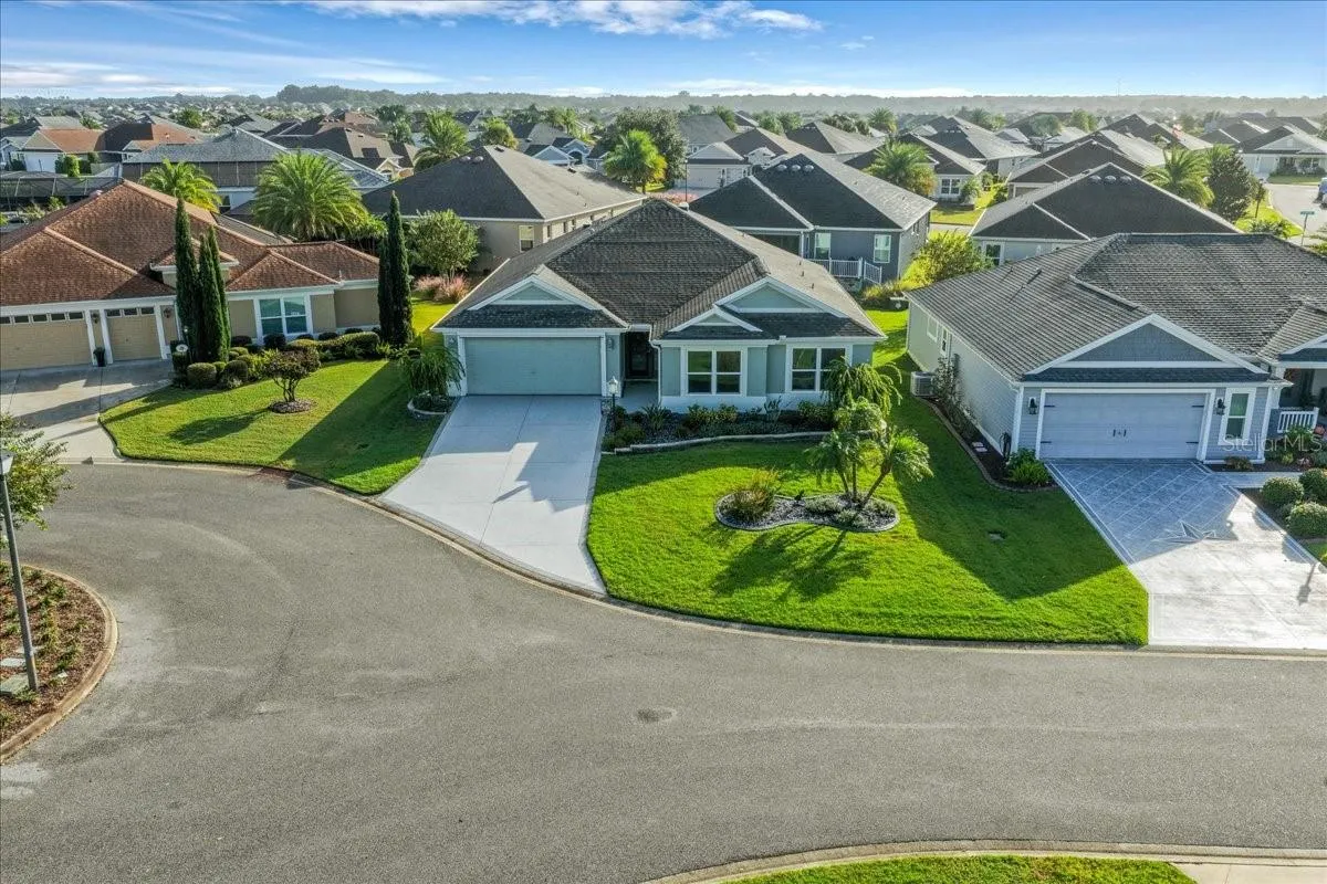 3335 VELTRE WAY