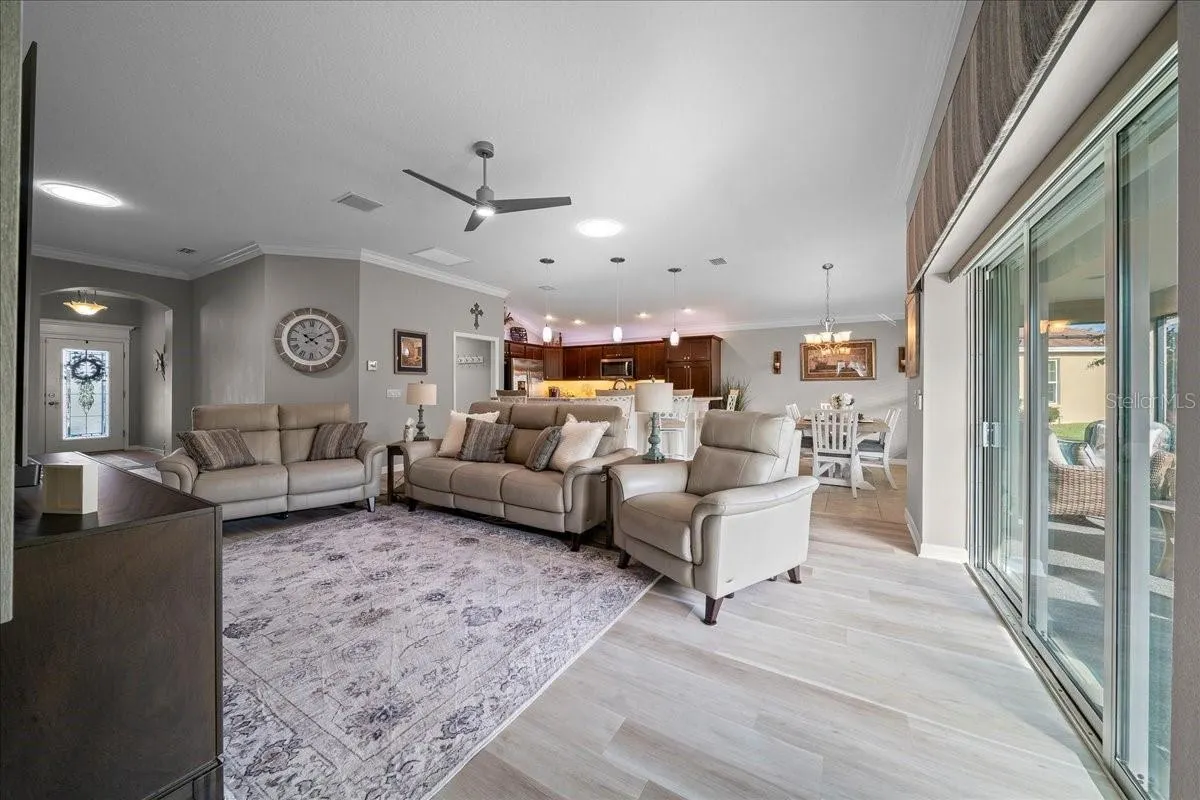 3335 VELTRE WAY