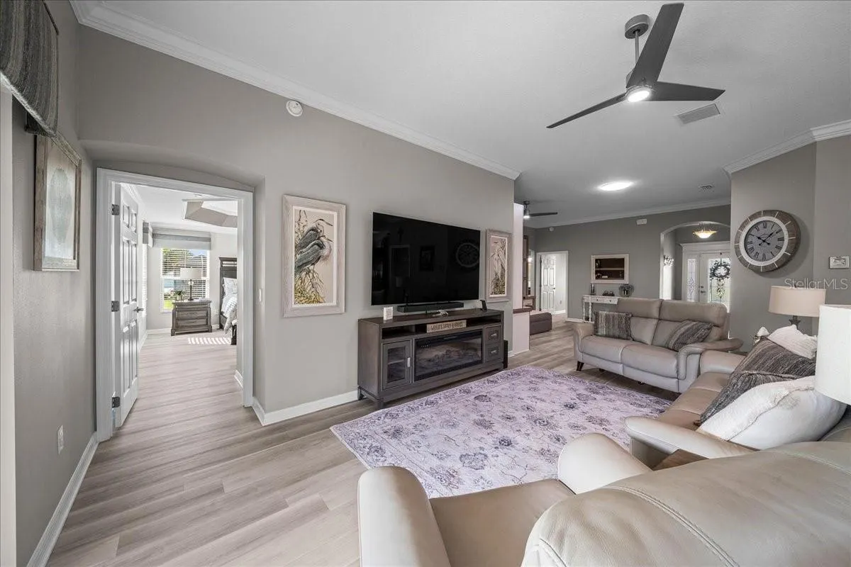 3335 VELTRE WAY