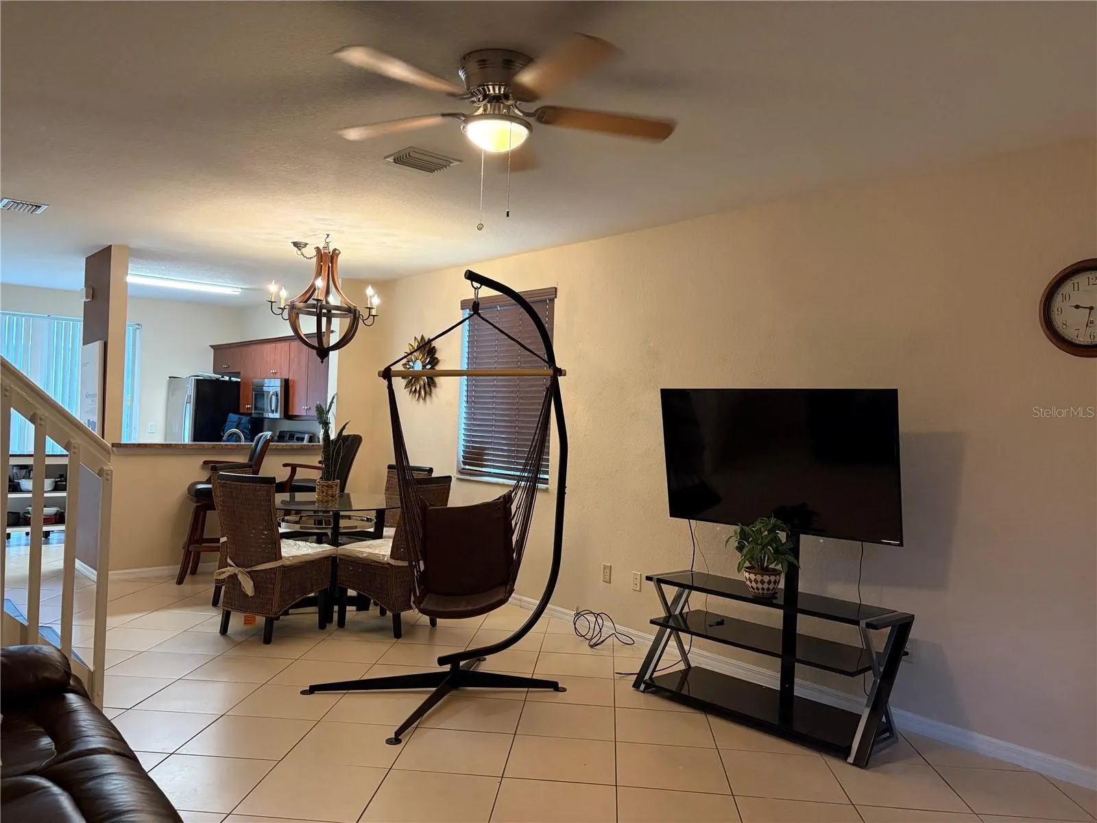 1931 GARDENIA CT