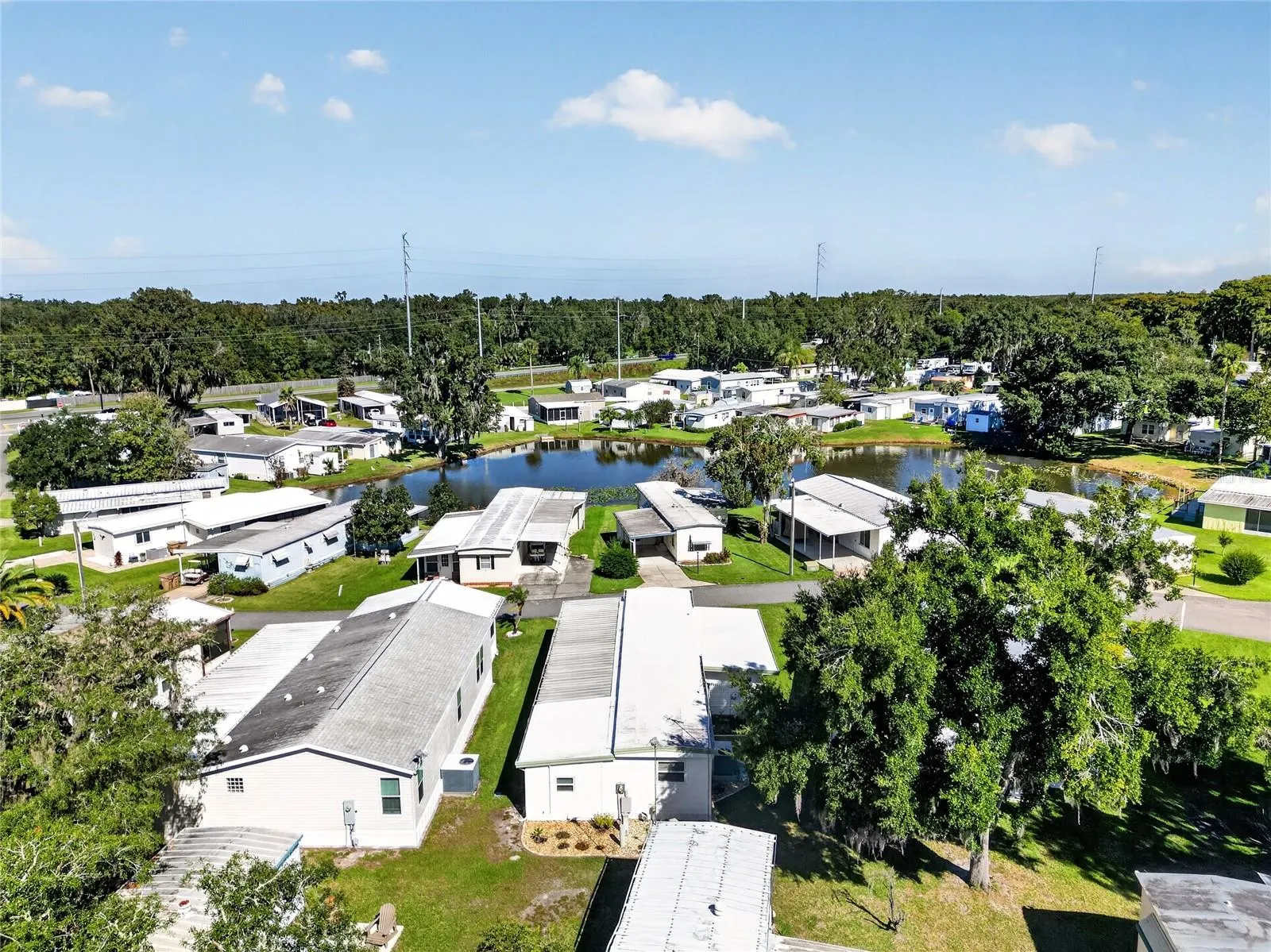 565 TAMMI DR
