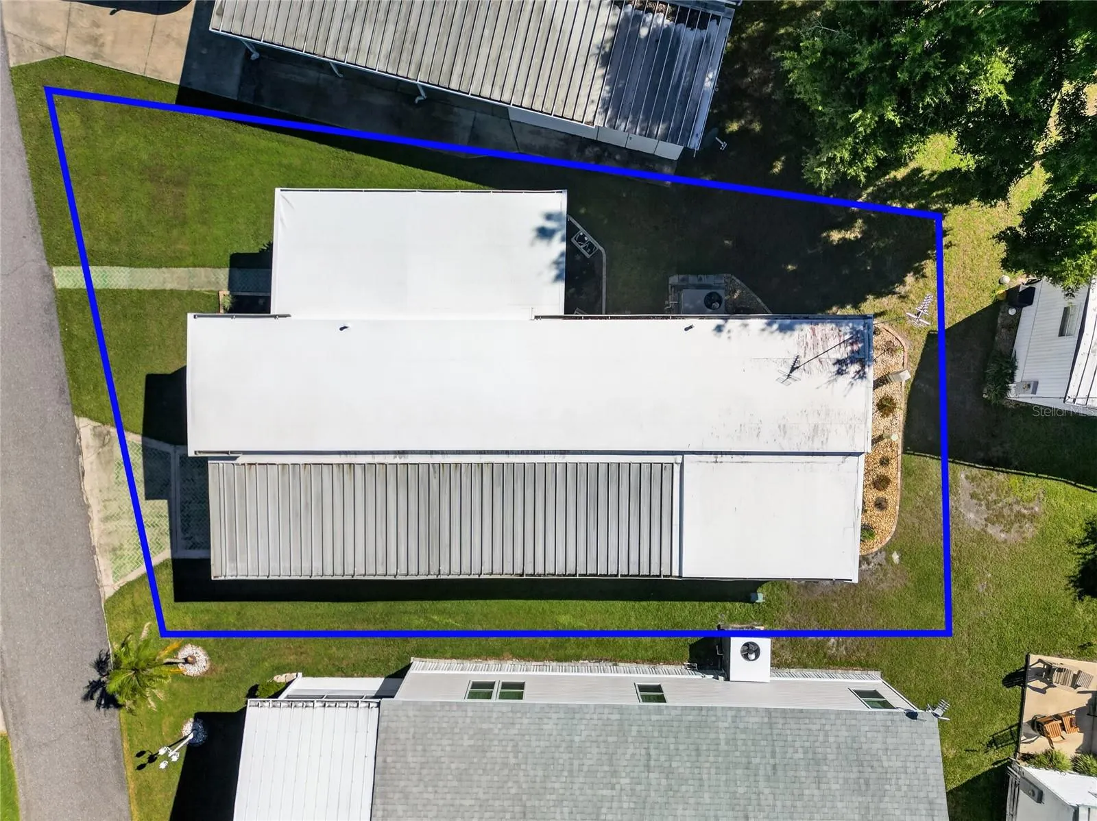 565 TAMMI DR
