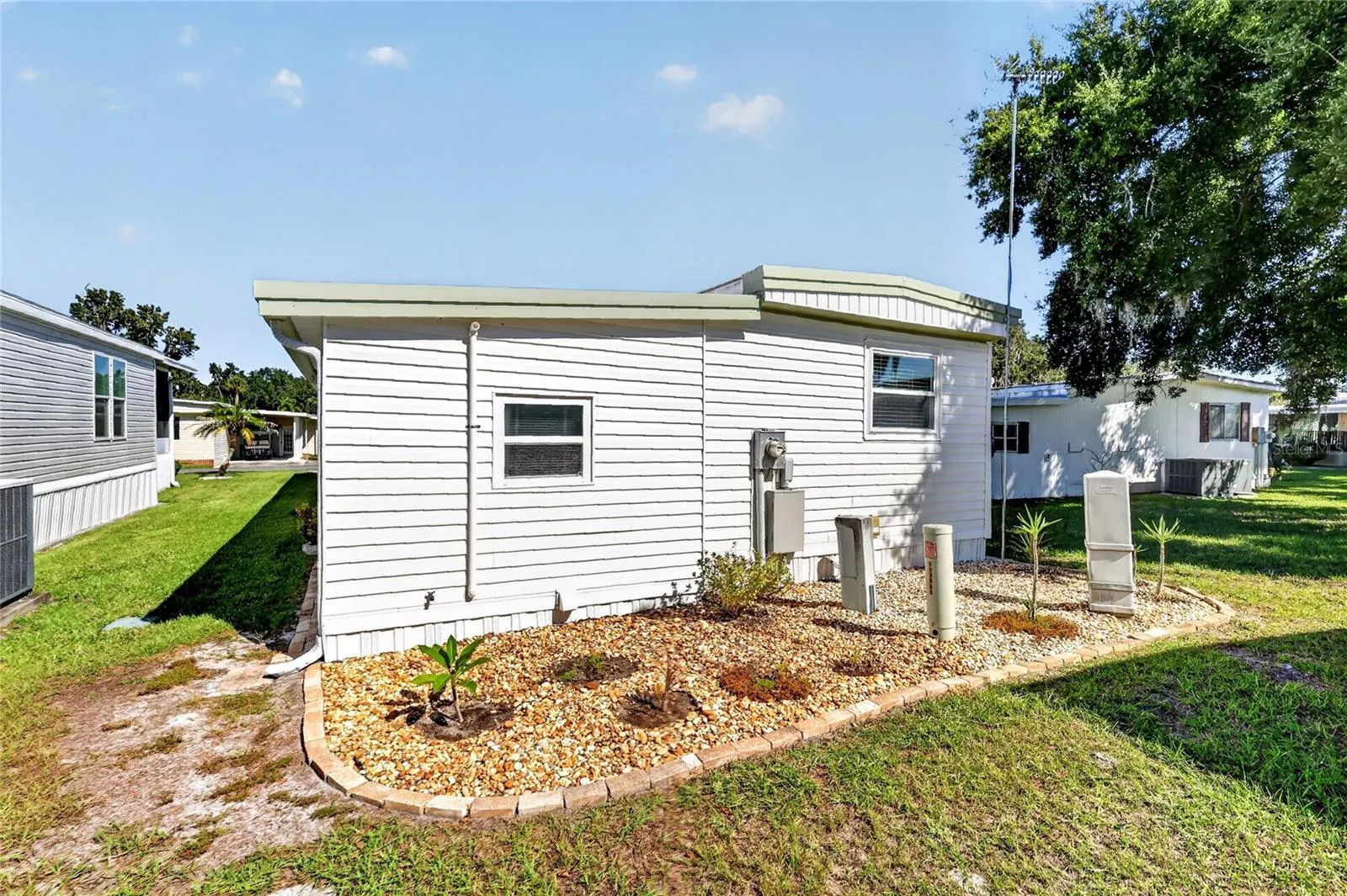 565 TAMMI DR