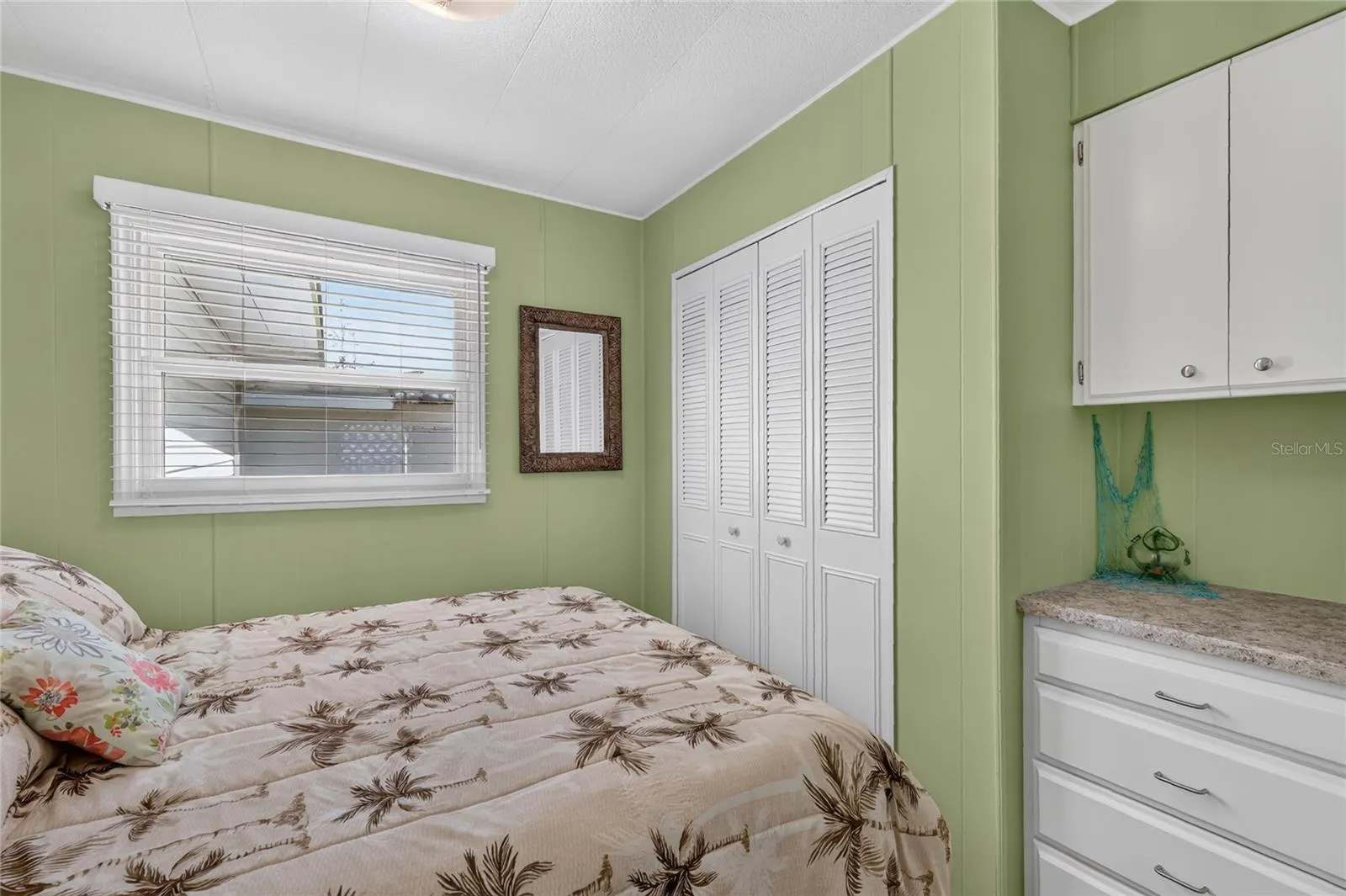 565 TAMMI DR