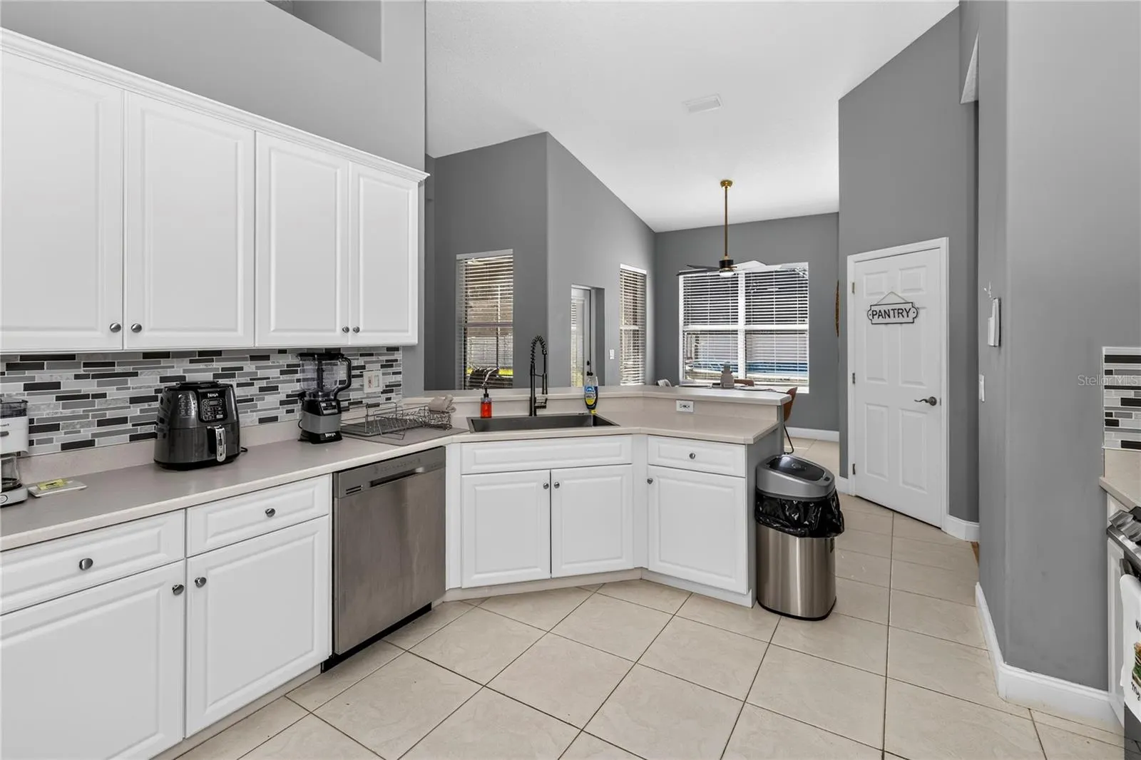 10240 BARRINGTON CT