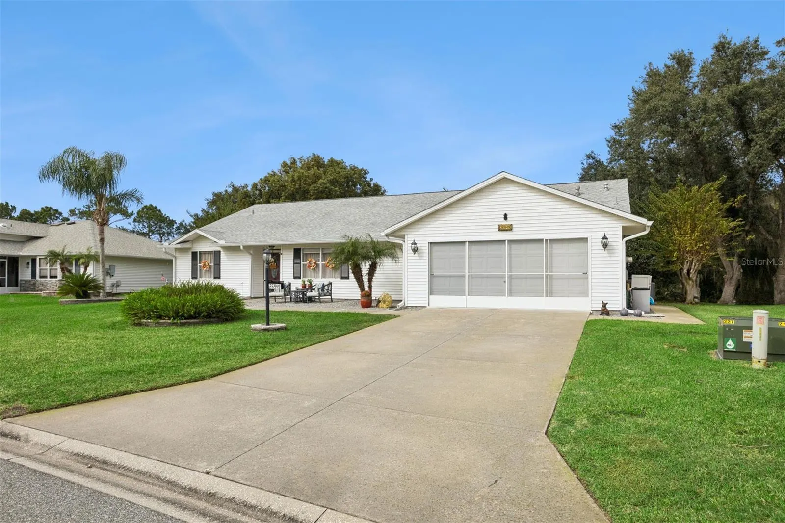 26949 RACQUET CIR
