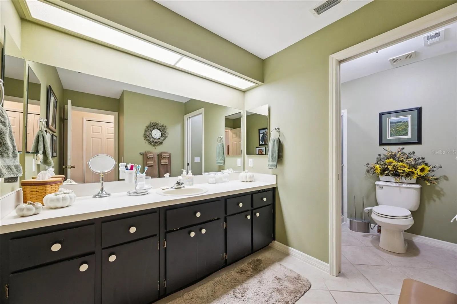 26949 RACQUET CIR