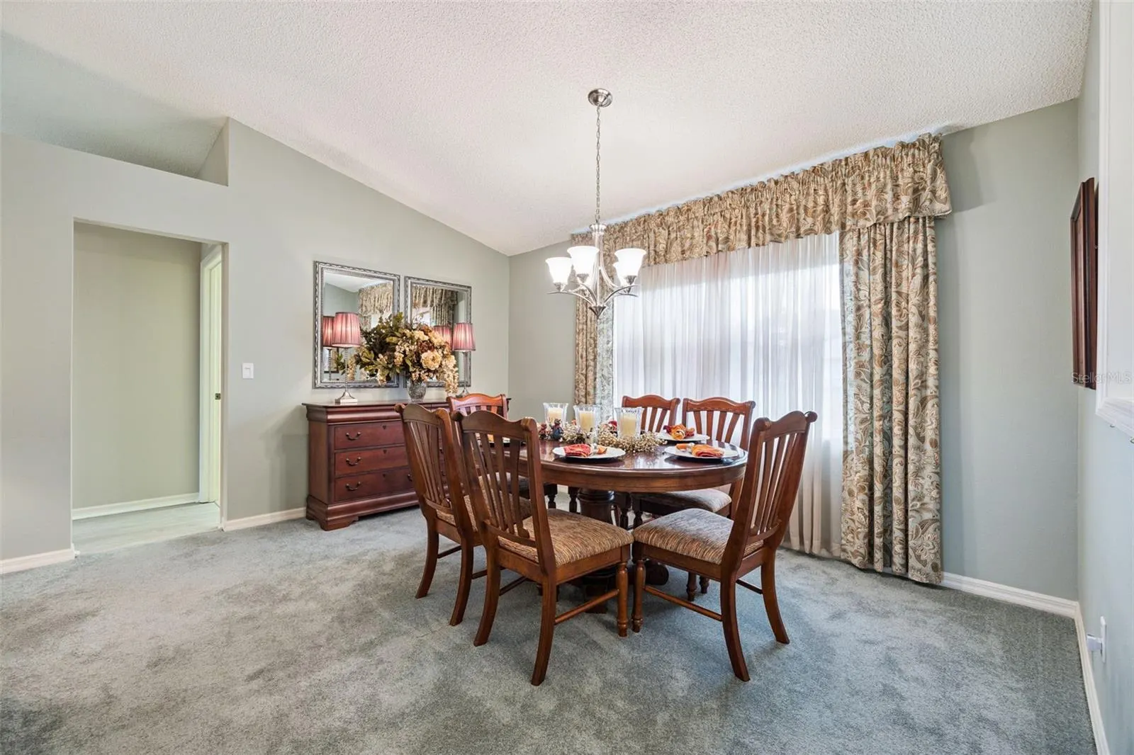 26949 RACQUET CIR