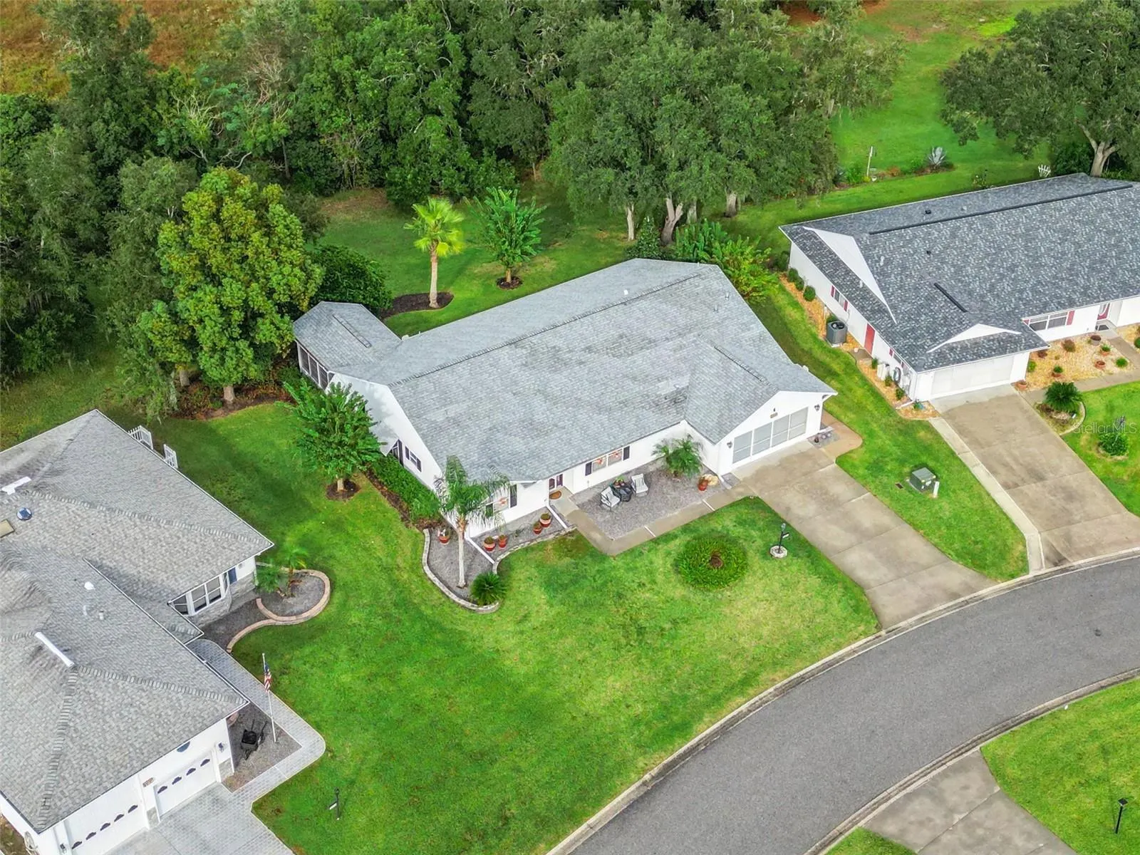 26949 RACQUET CIR
