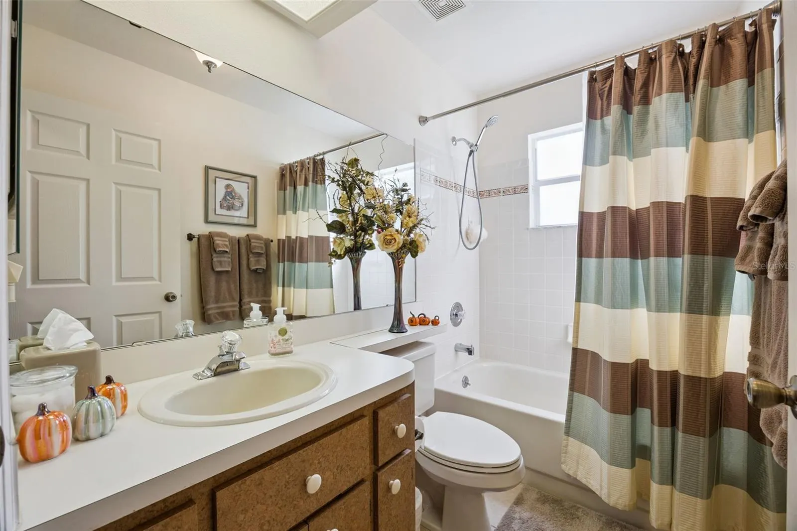 26949 RACQUET CIR