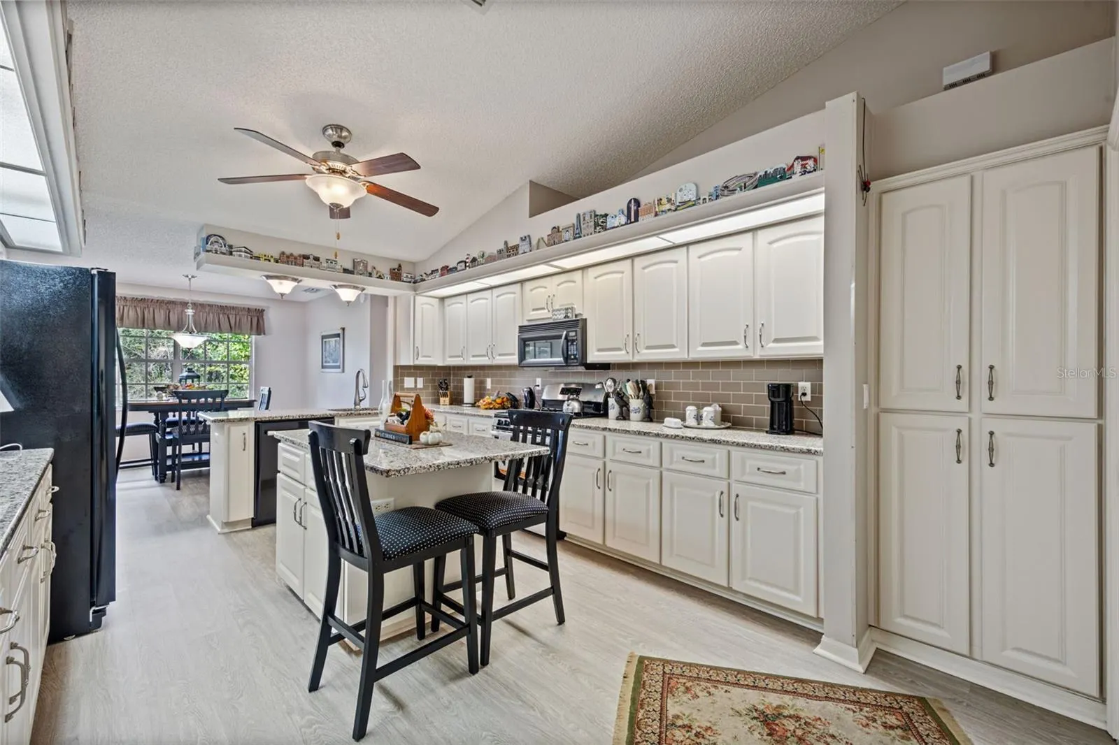 26949 RACQUET CIR