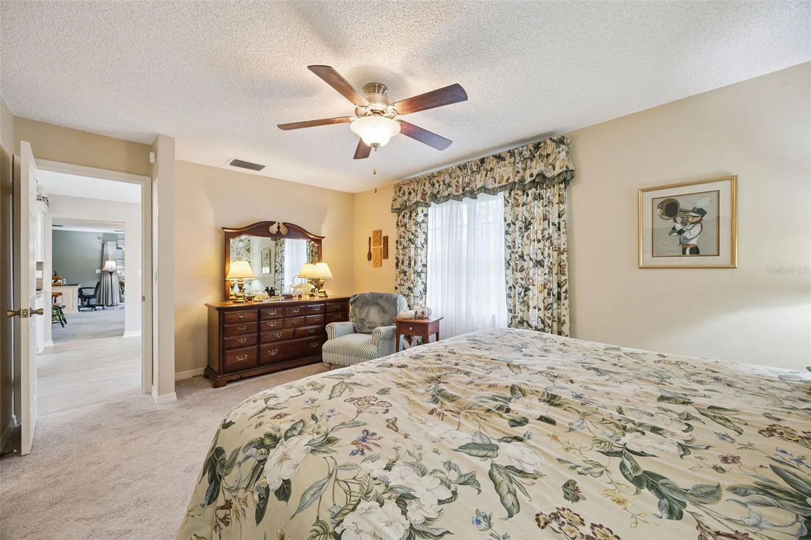 26949 RACQUET CIR