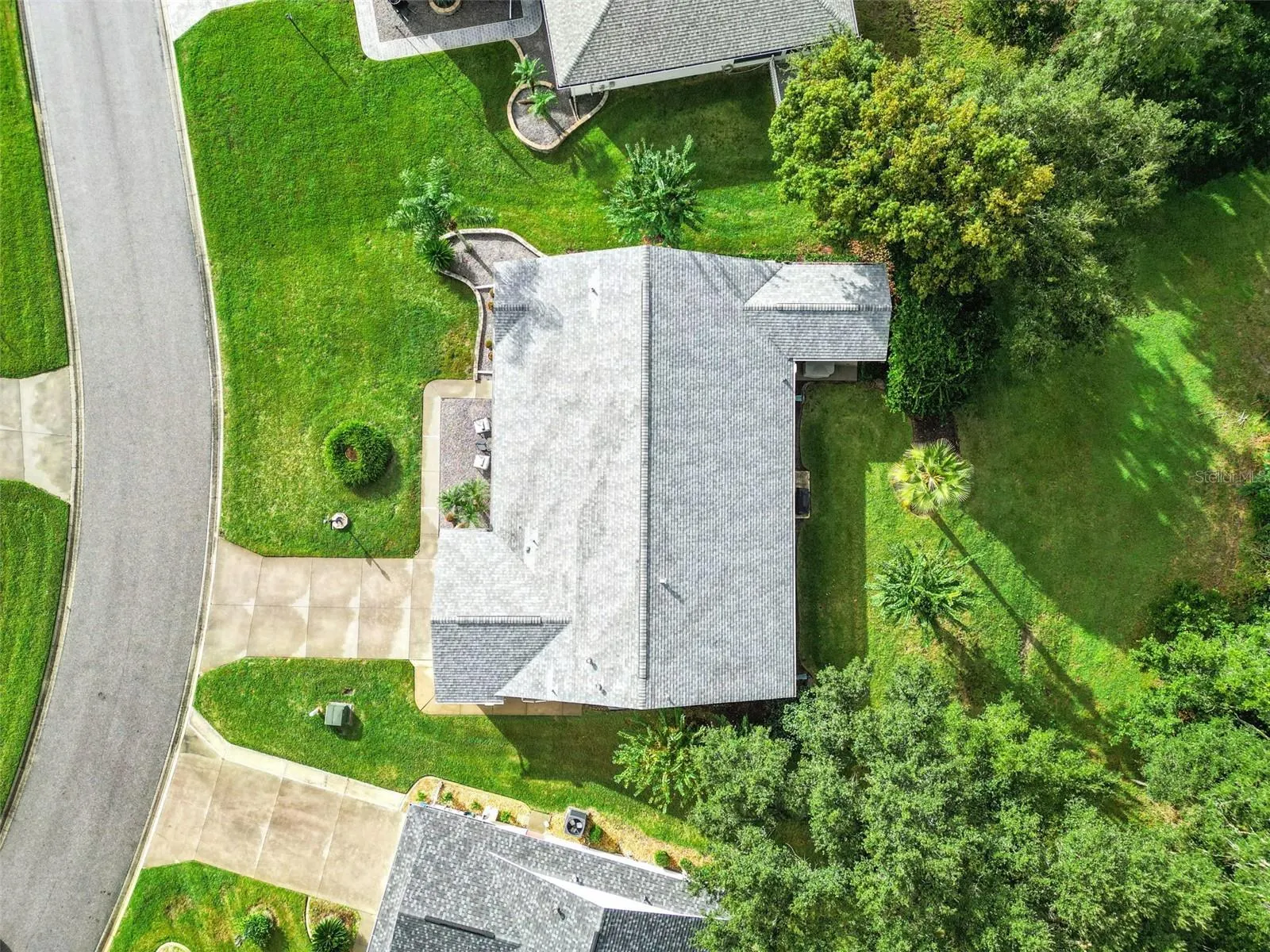 26949 RACQUET CIR