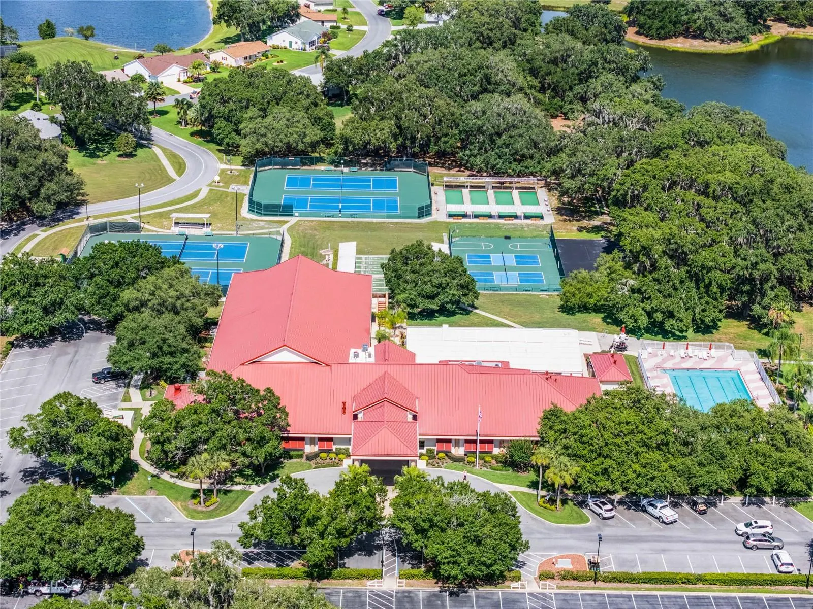 26949 RACQUET CIR