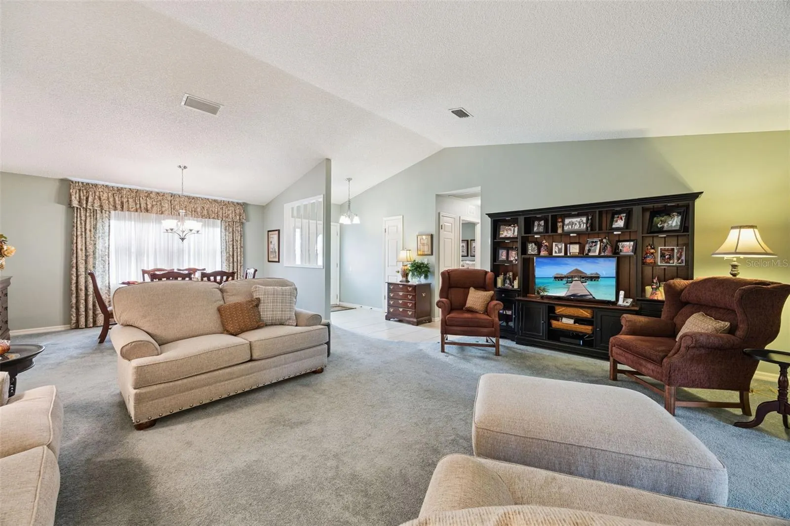 26949 RACQUET CIR
