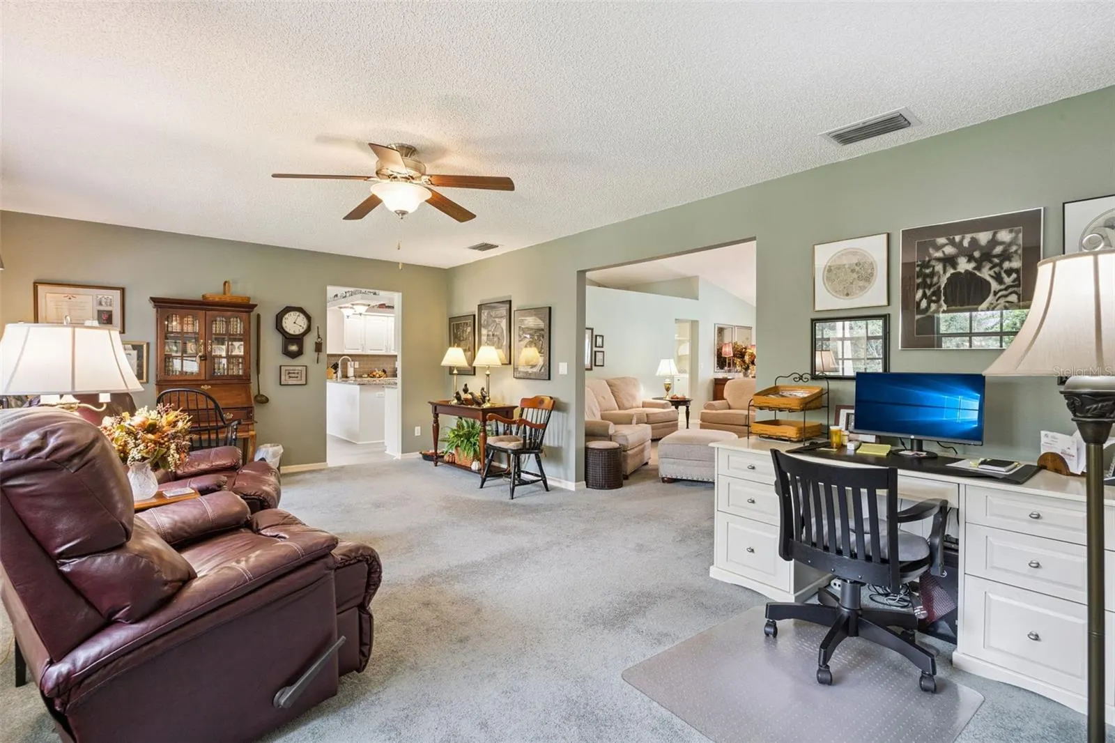26949 RACQUET CIR