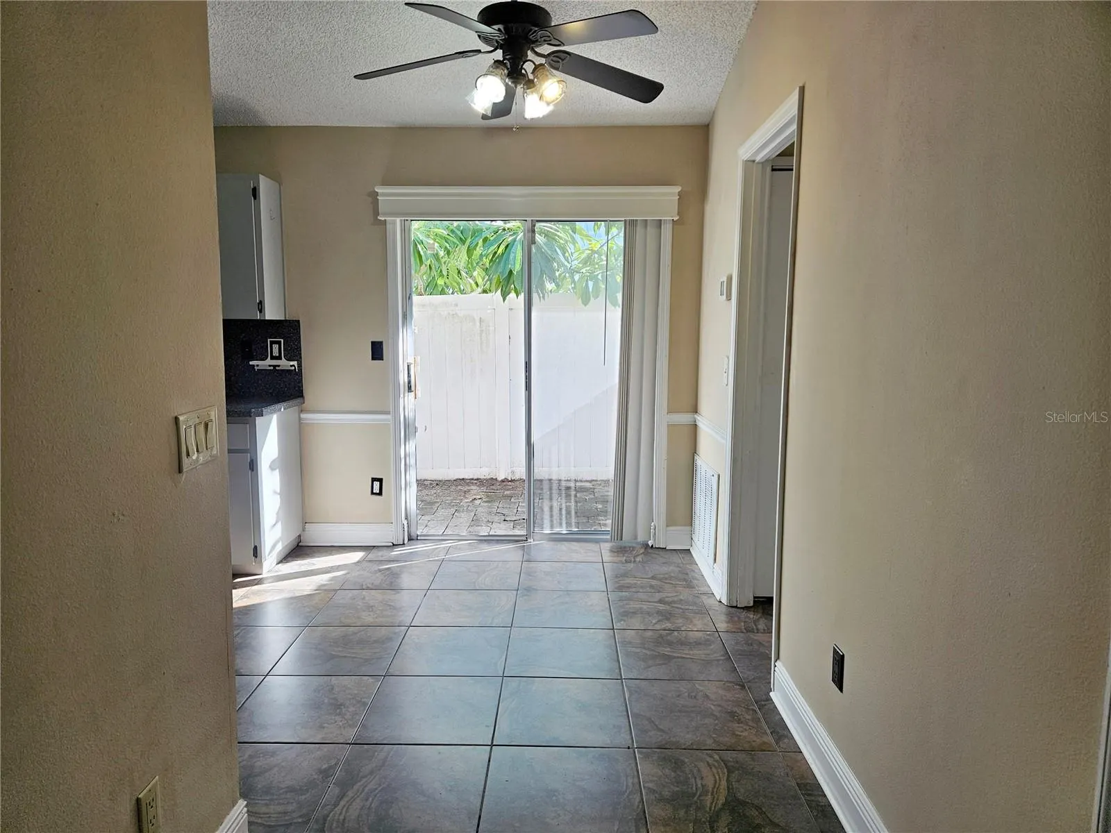 1200 WOODDELL DR