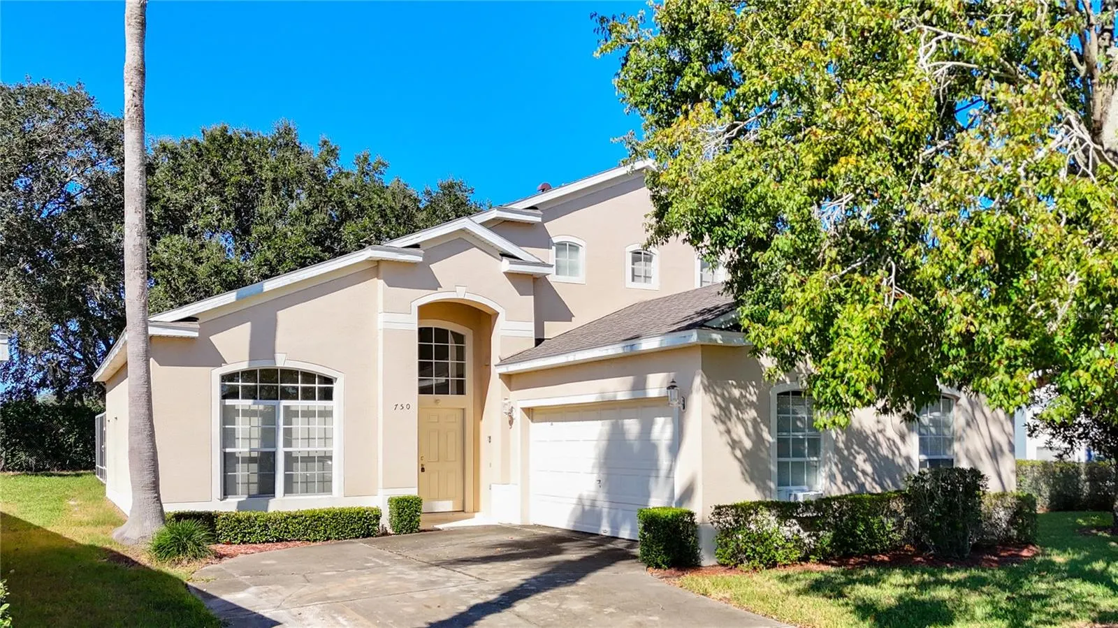 750 BLOOMINGDALE DR