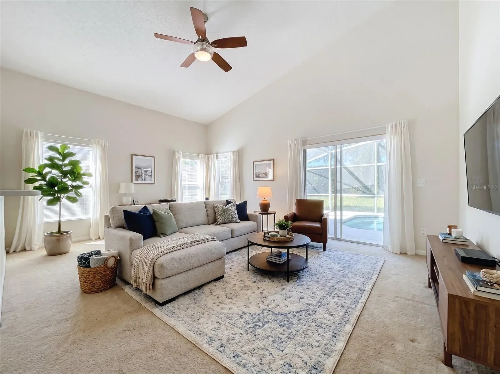 750 BLOOMINGDALE DR