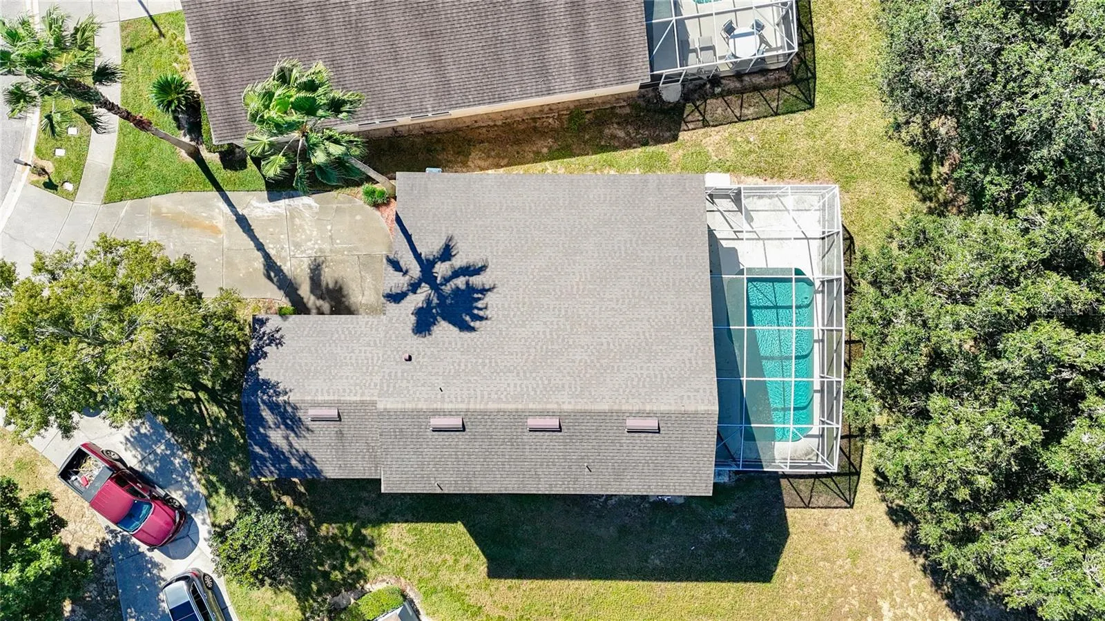 750 BLOOMINGDALE DR