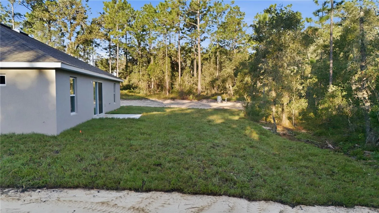 10260 N SPAULDING DR