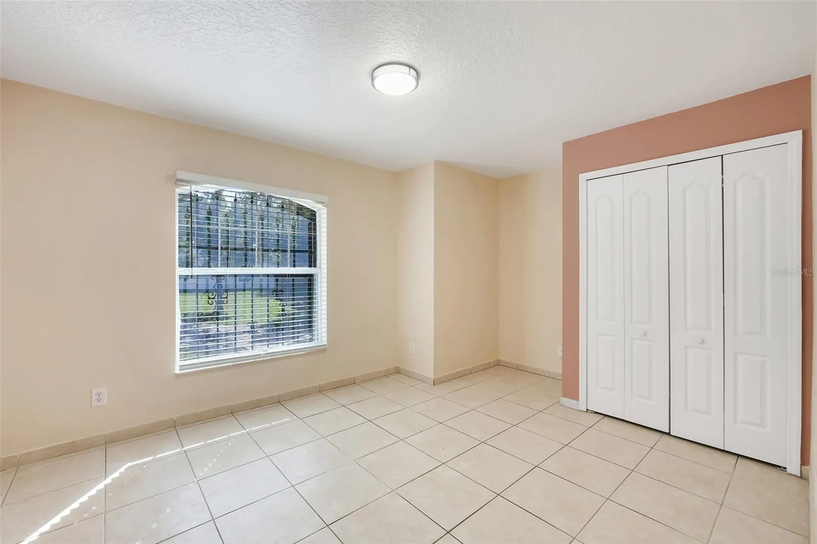 1650 LAMPLIGHTER WAY