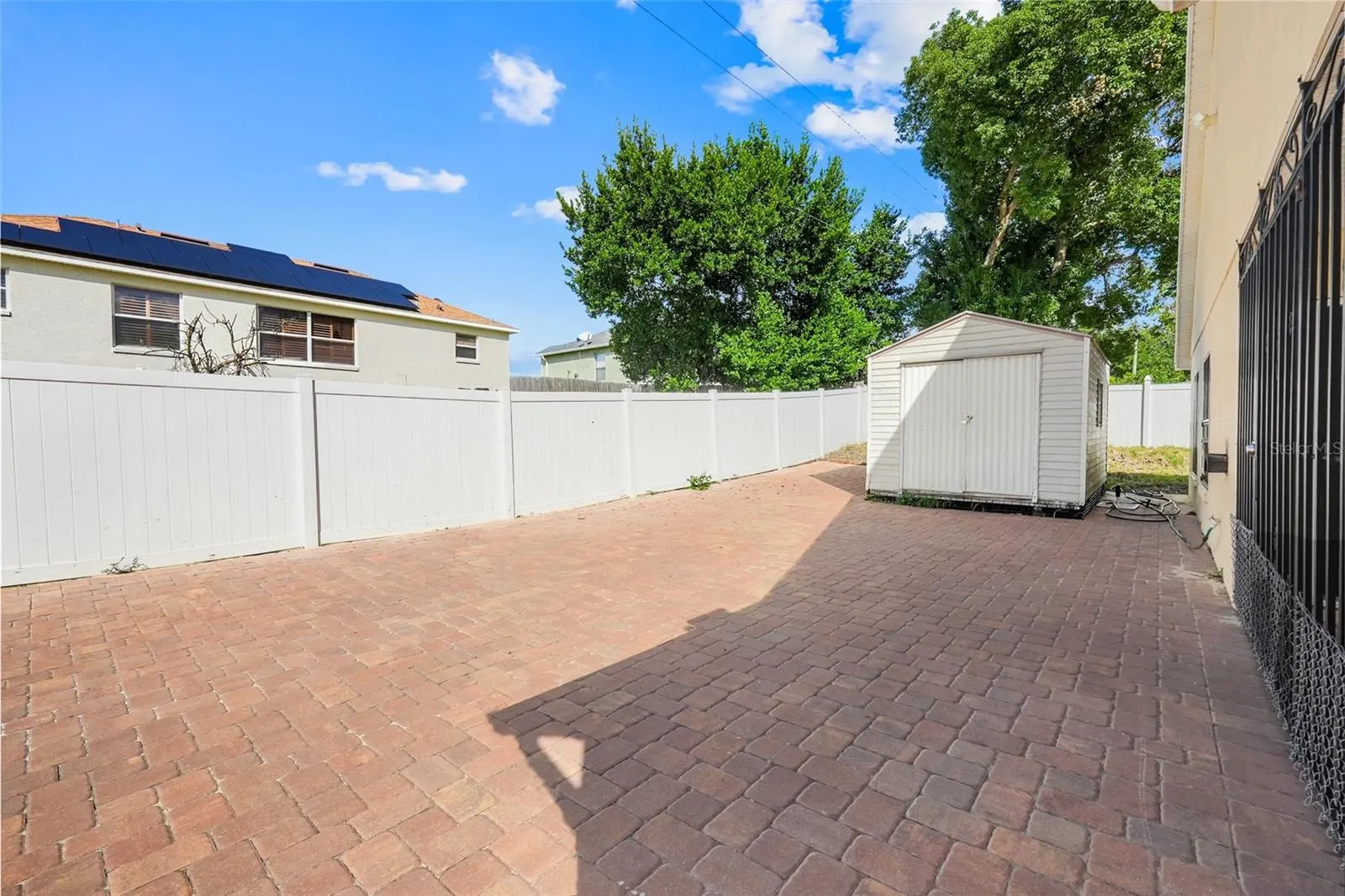 1650 LAMPLIGHTER WAY
