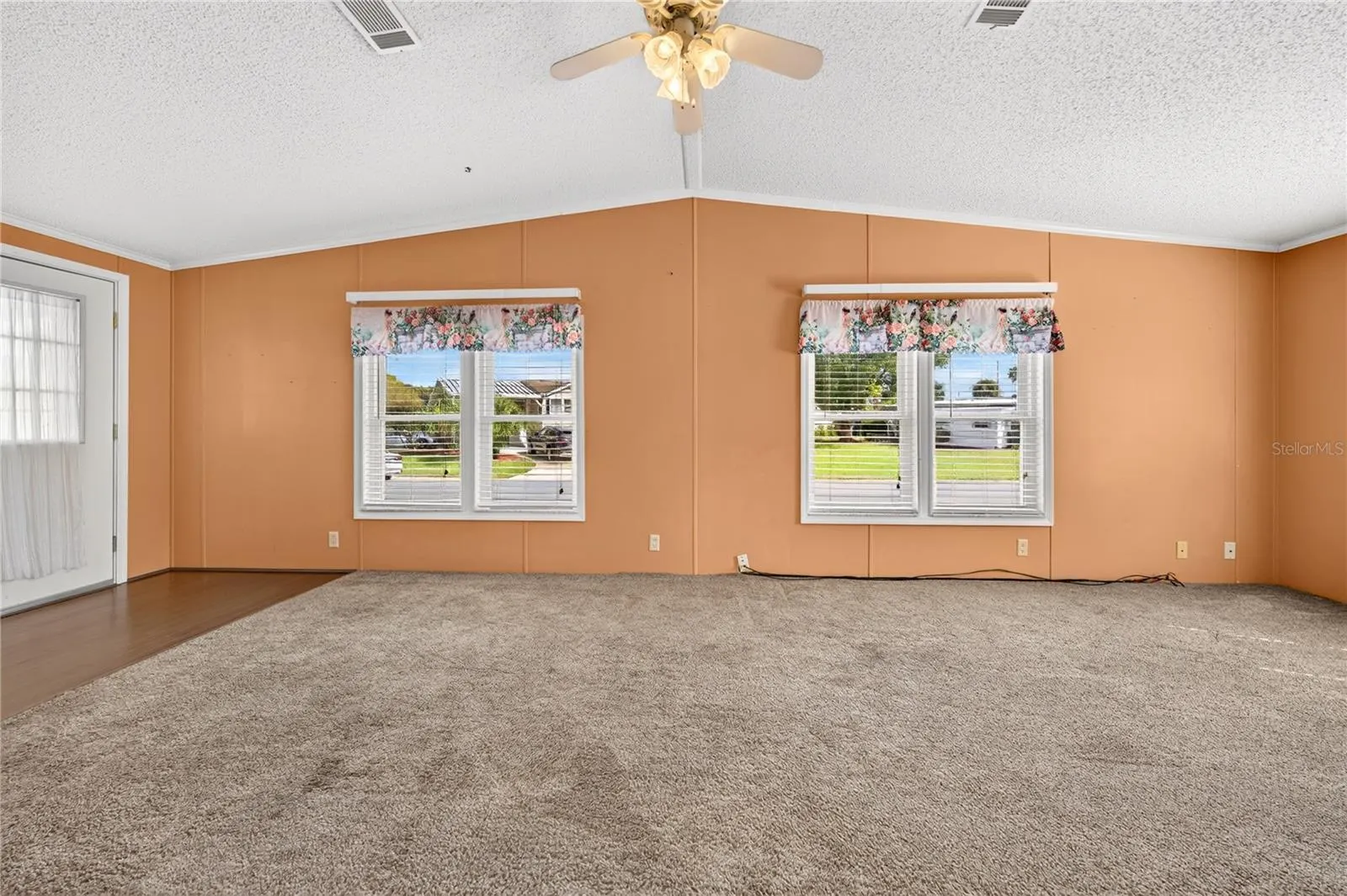 2722 VINDALE RD