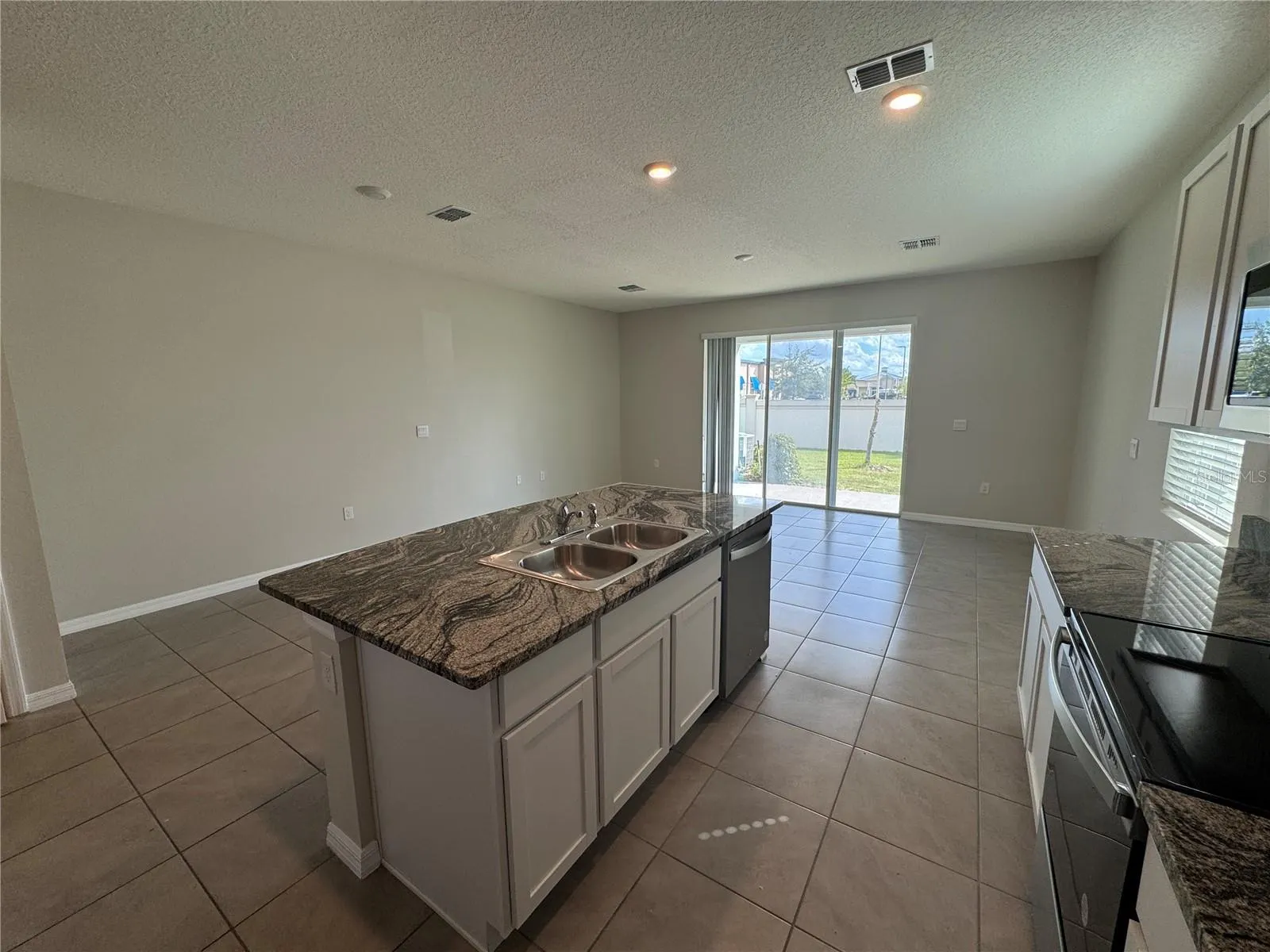 5359 PINECONE CT