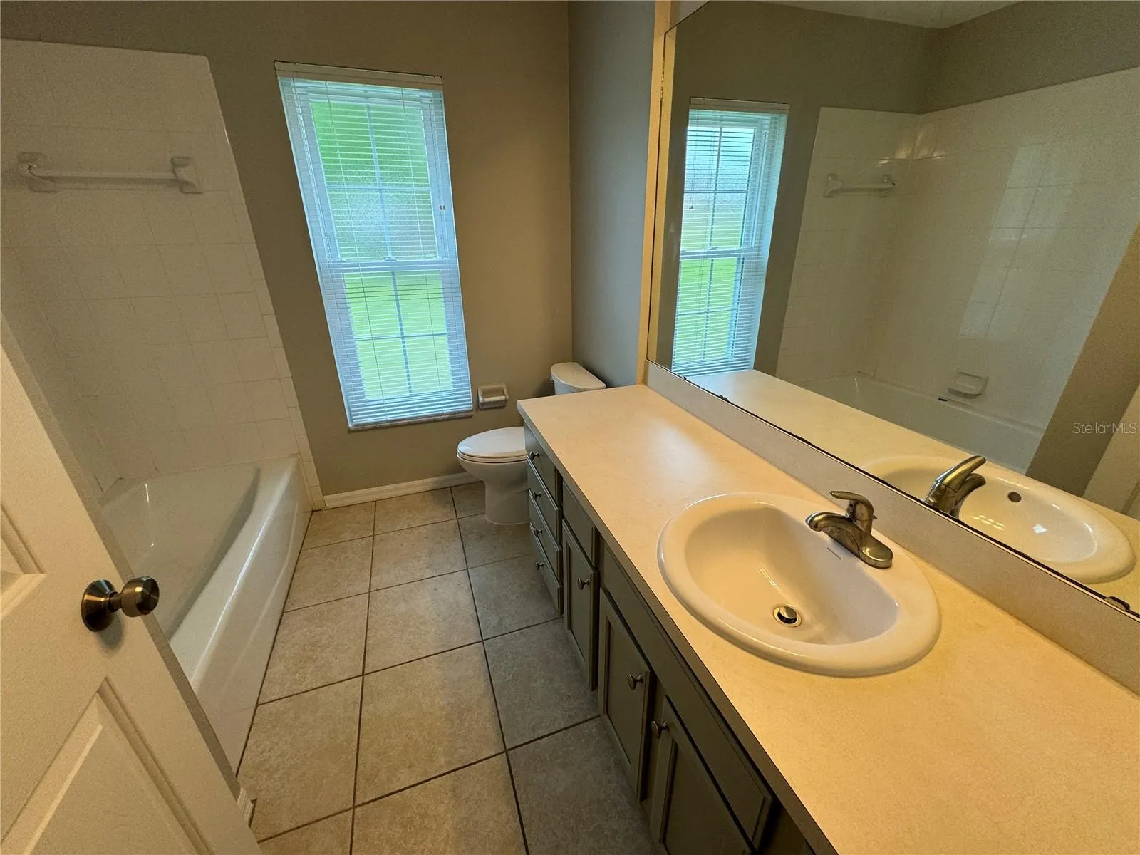 4460 ABACO DR