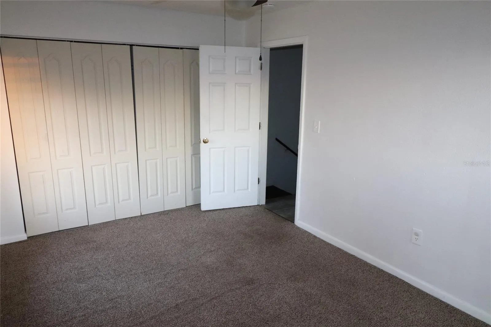 727 LUCAYA DR
