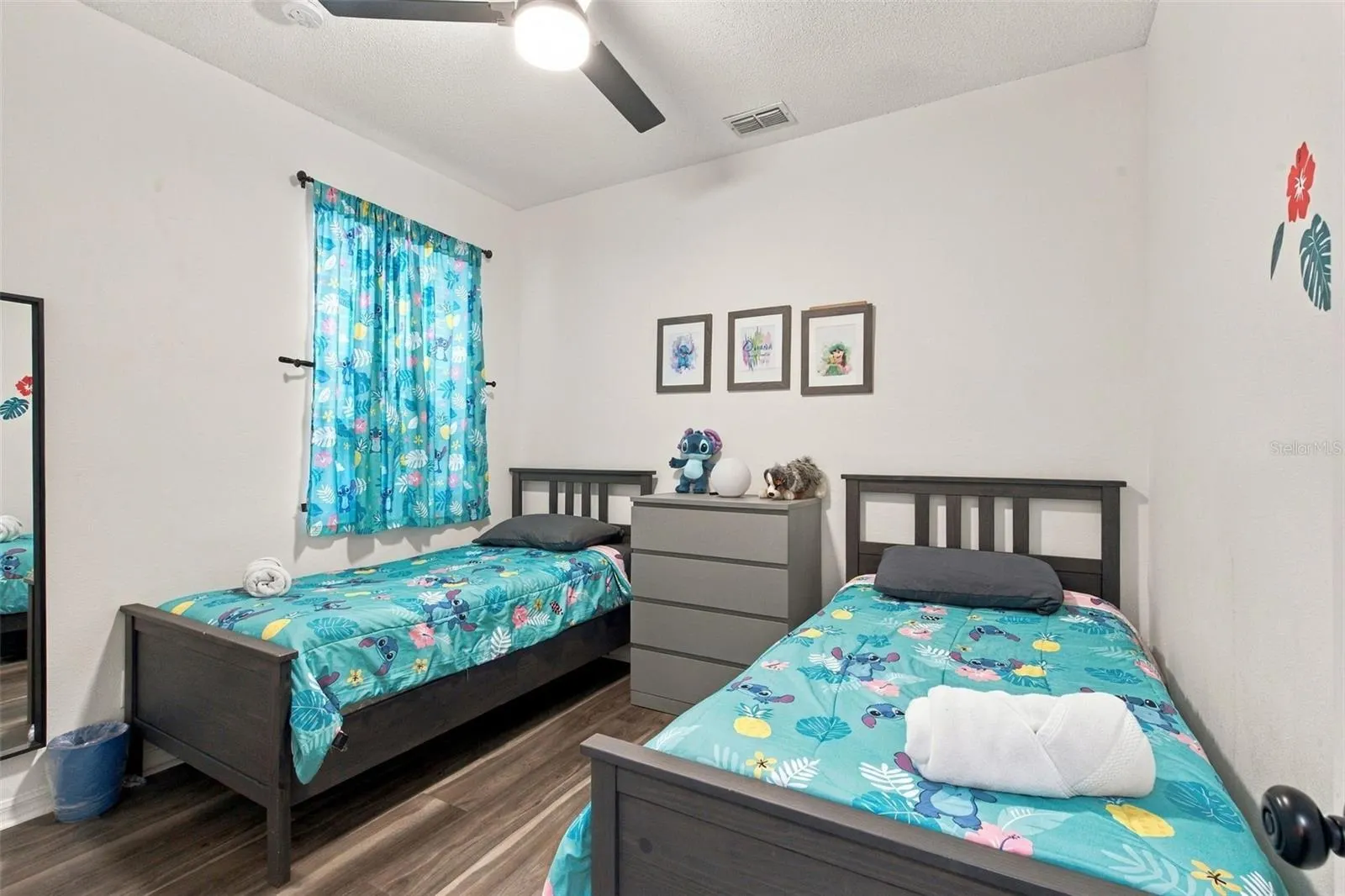 2136 MALLARD CREEK CIR