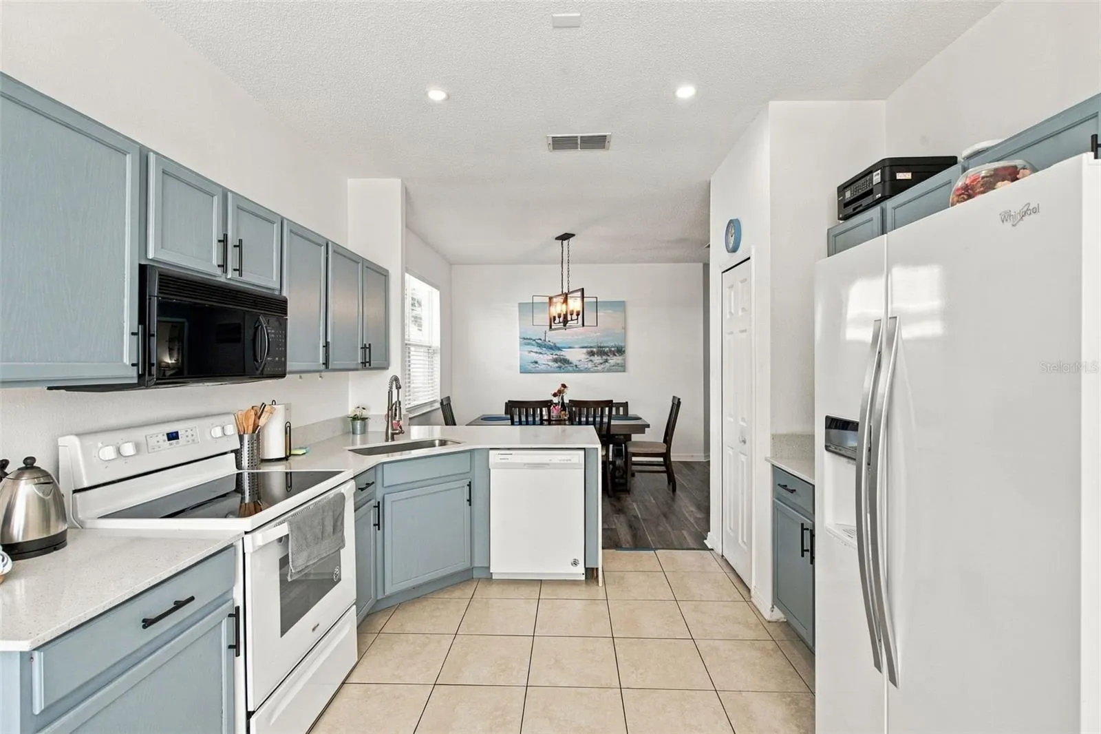 2136 MALLARD CREEK CIR