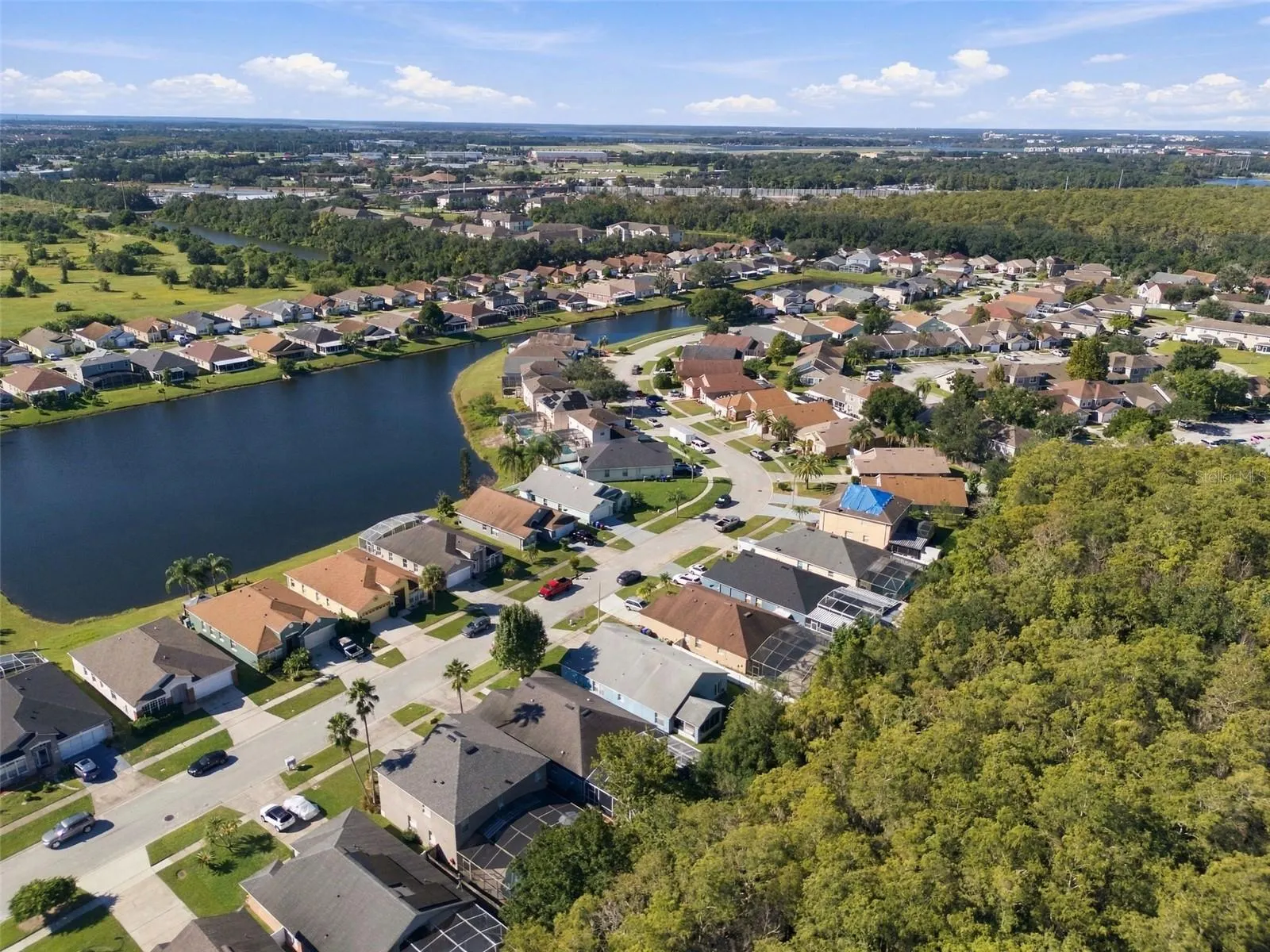 2136 MALLARD CREEK CIR