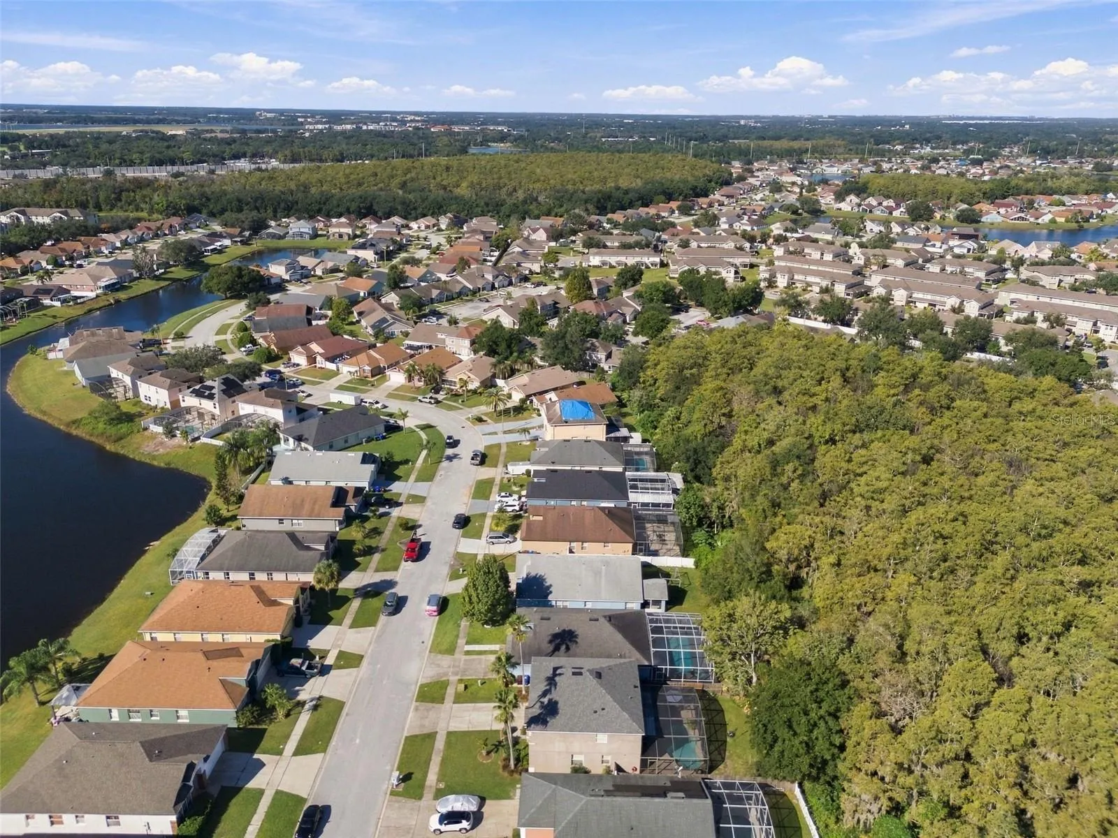 2136 MALLARD CREEK CIR